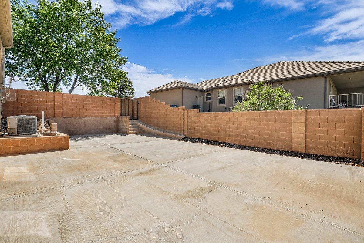 RED BUTTE - Residential