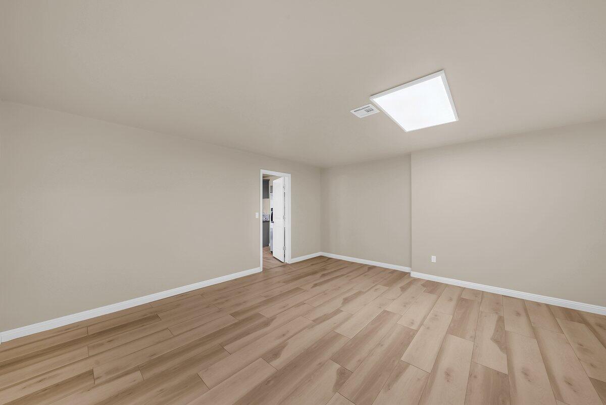 RED BUTTE - Residential