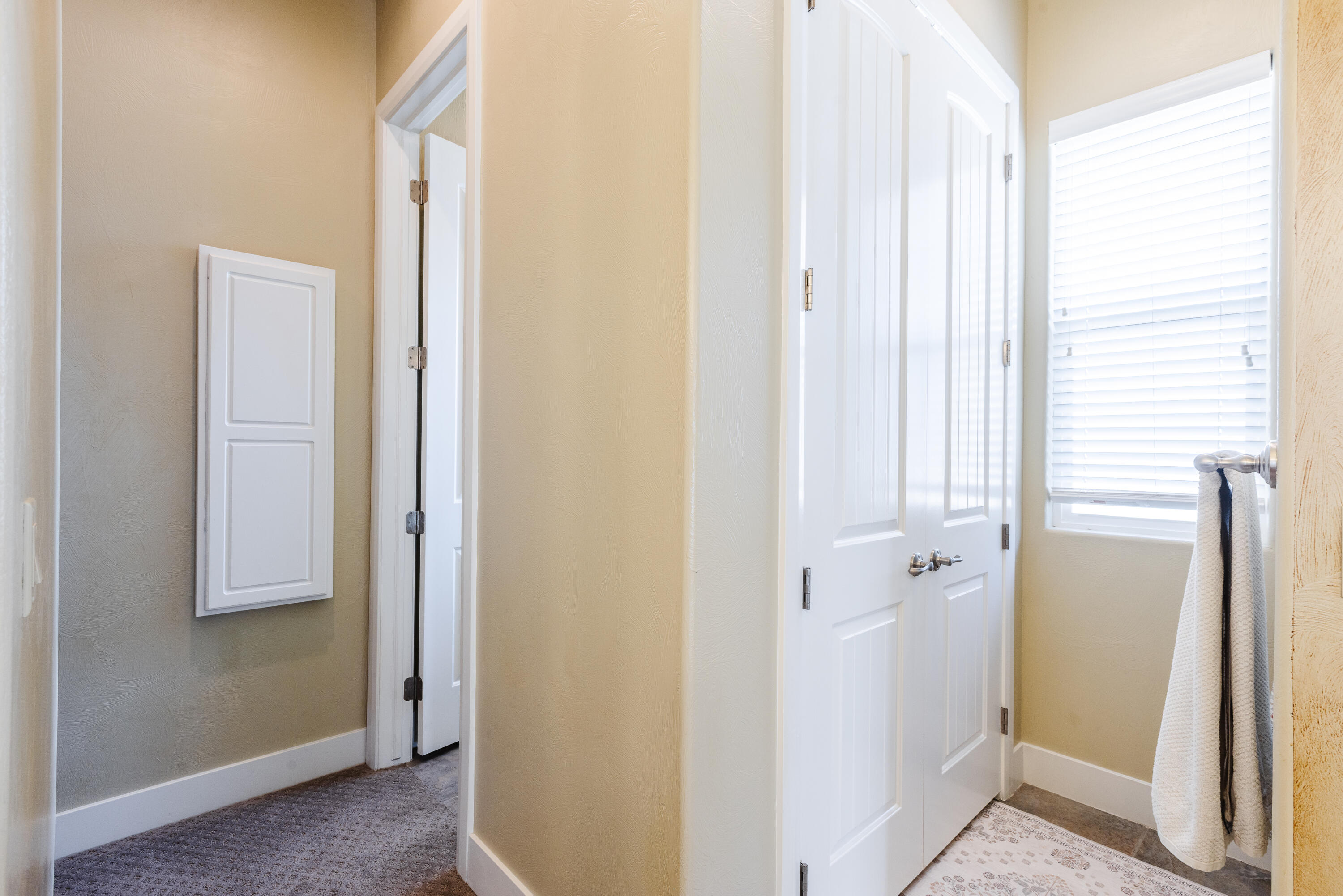 DIAMOND VALLEY ACRES - Residential