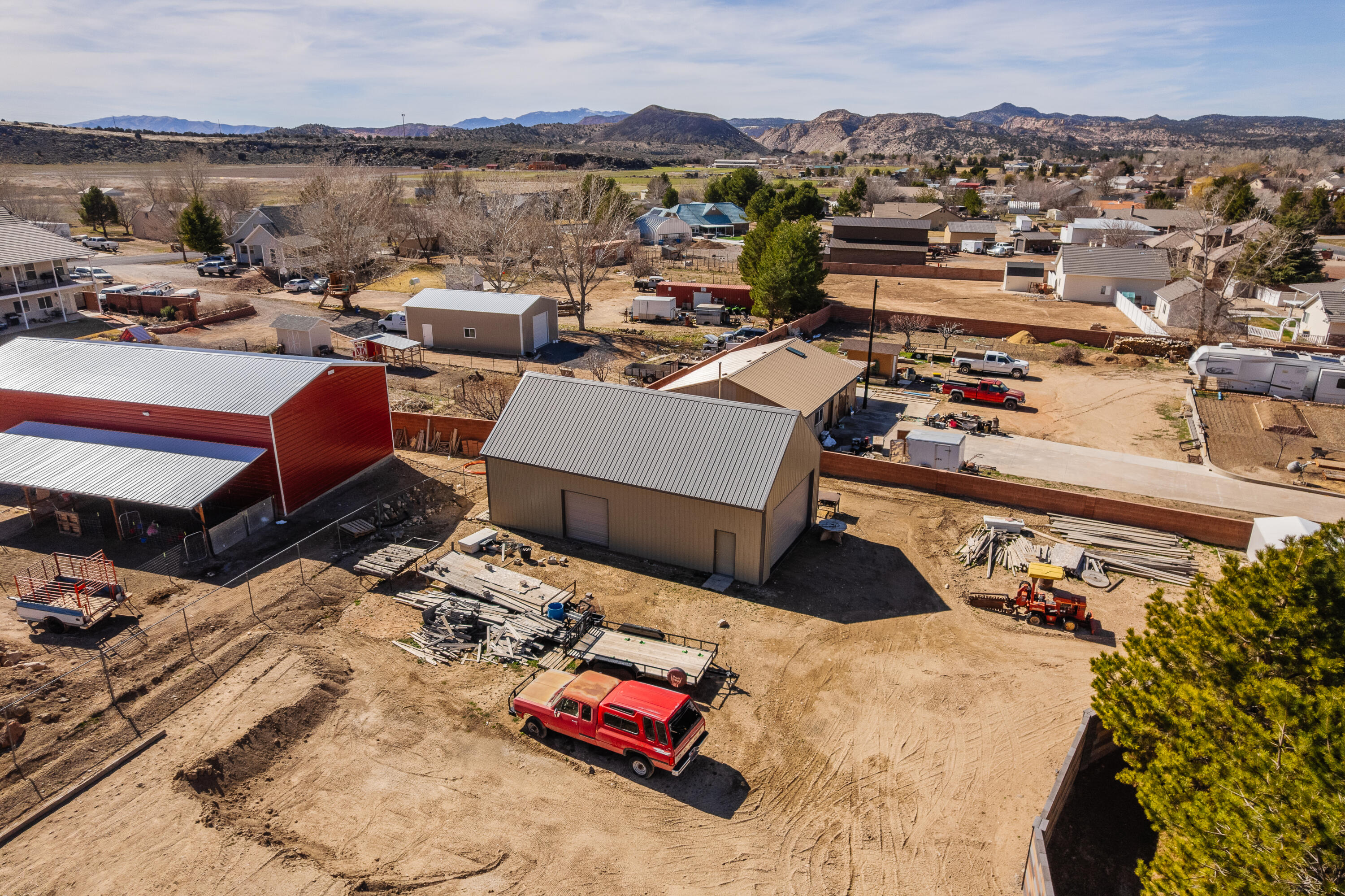 DIAMOND VALLEY ACRES - Residential