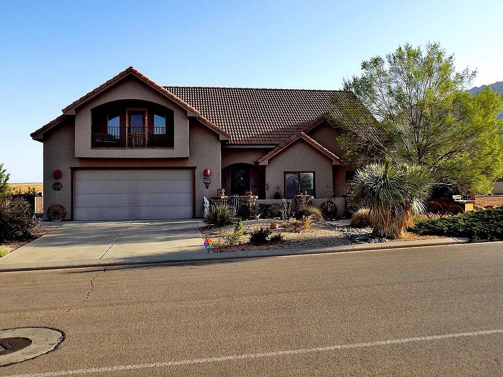 CEDAR POINT - Residential