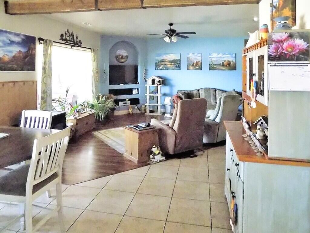 CEDAR POINT - Residential