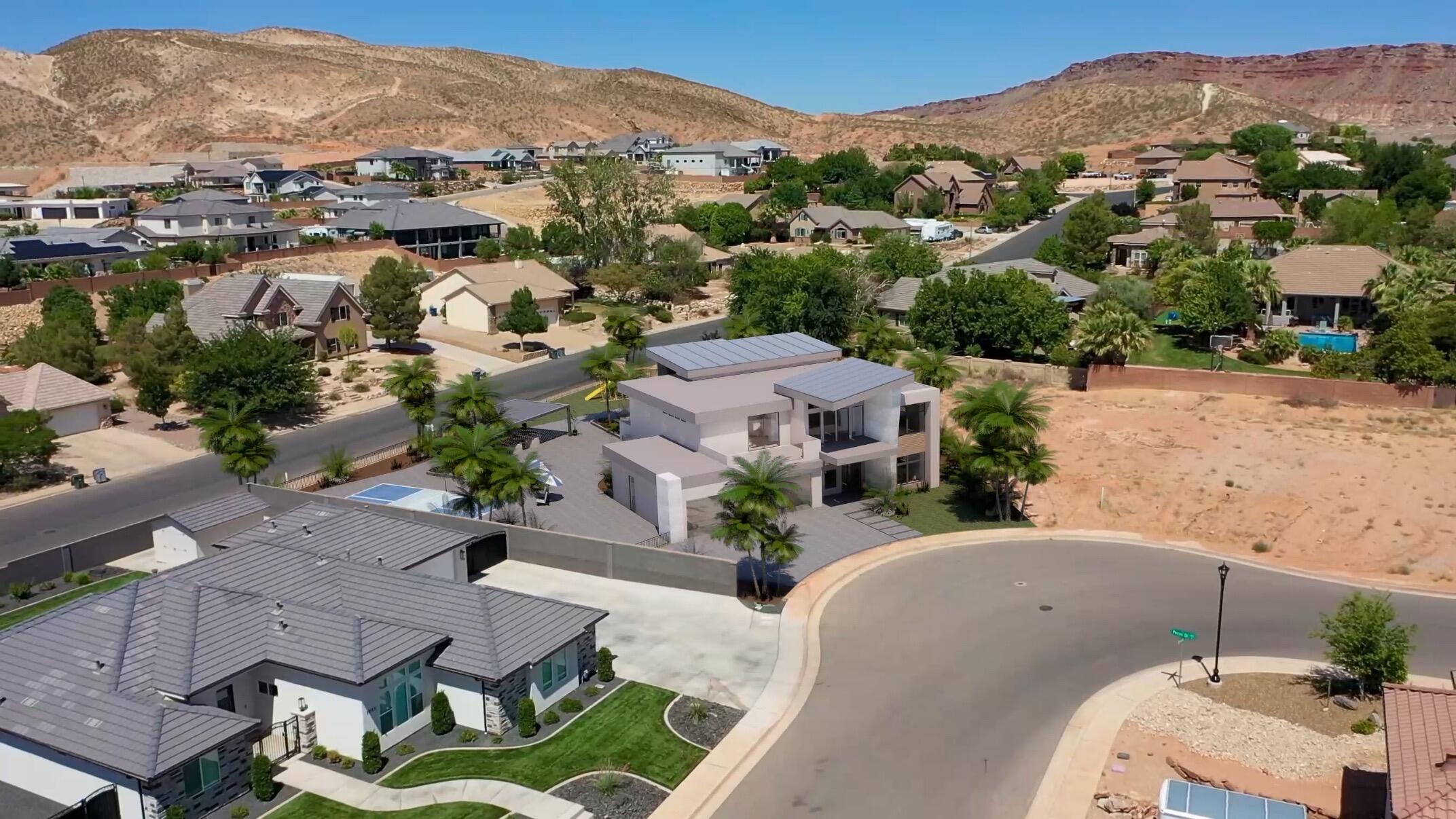 RUSTED HILLS - Residential