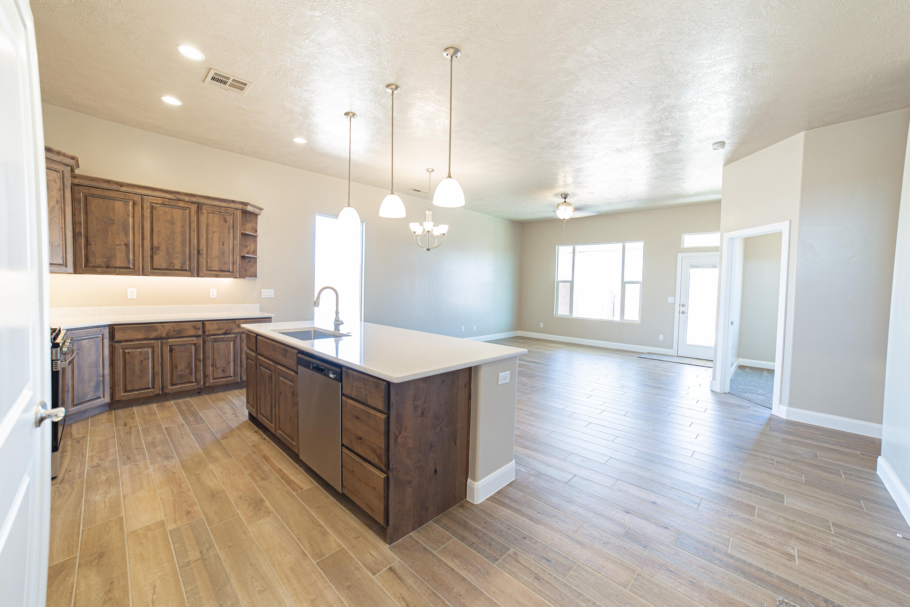 SKY VALLEY TOWNHOMES - Residential