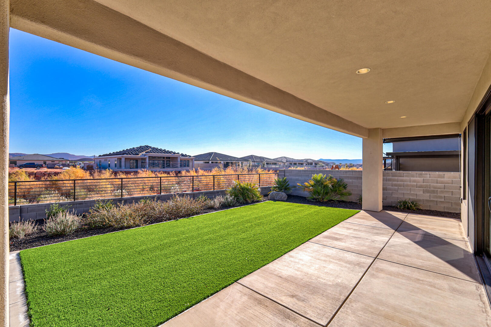 SOLACE AT SANTA CLARA - Residential