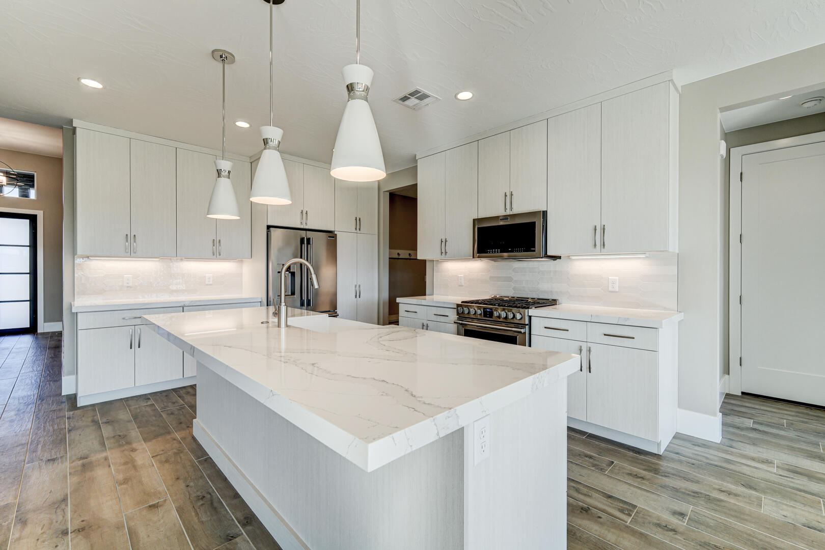 SOLACE AT SANTA CLARA - Residential