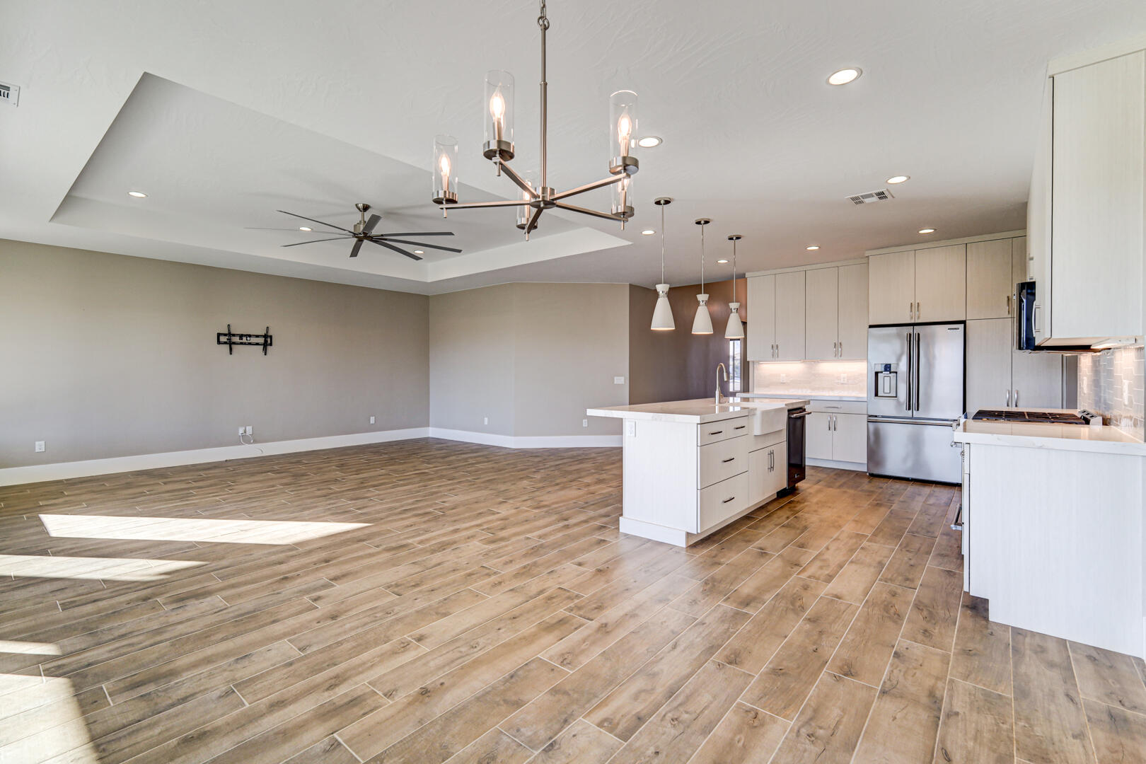 SOLACE AT SANTA CLARA - Residential