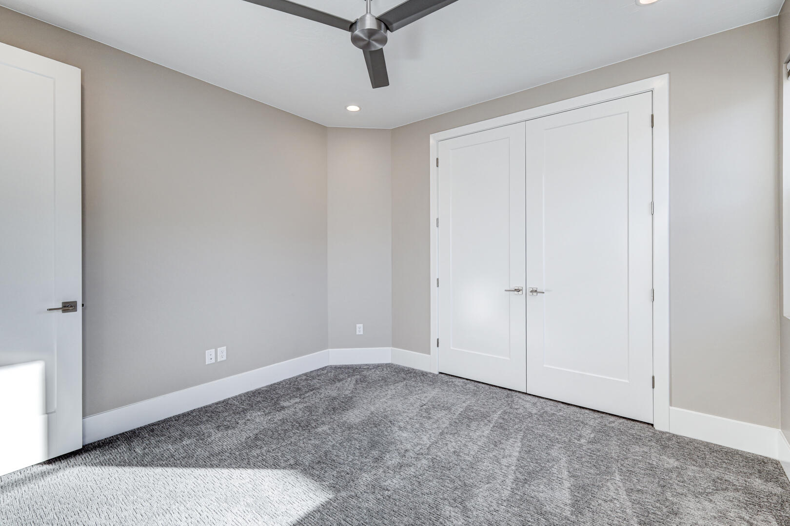 SOLACE AT SANTA CLARA - Residential