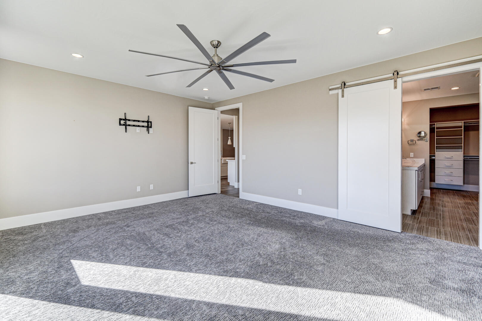 SOLACE AT SANTA CLARA - Residential