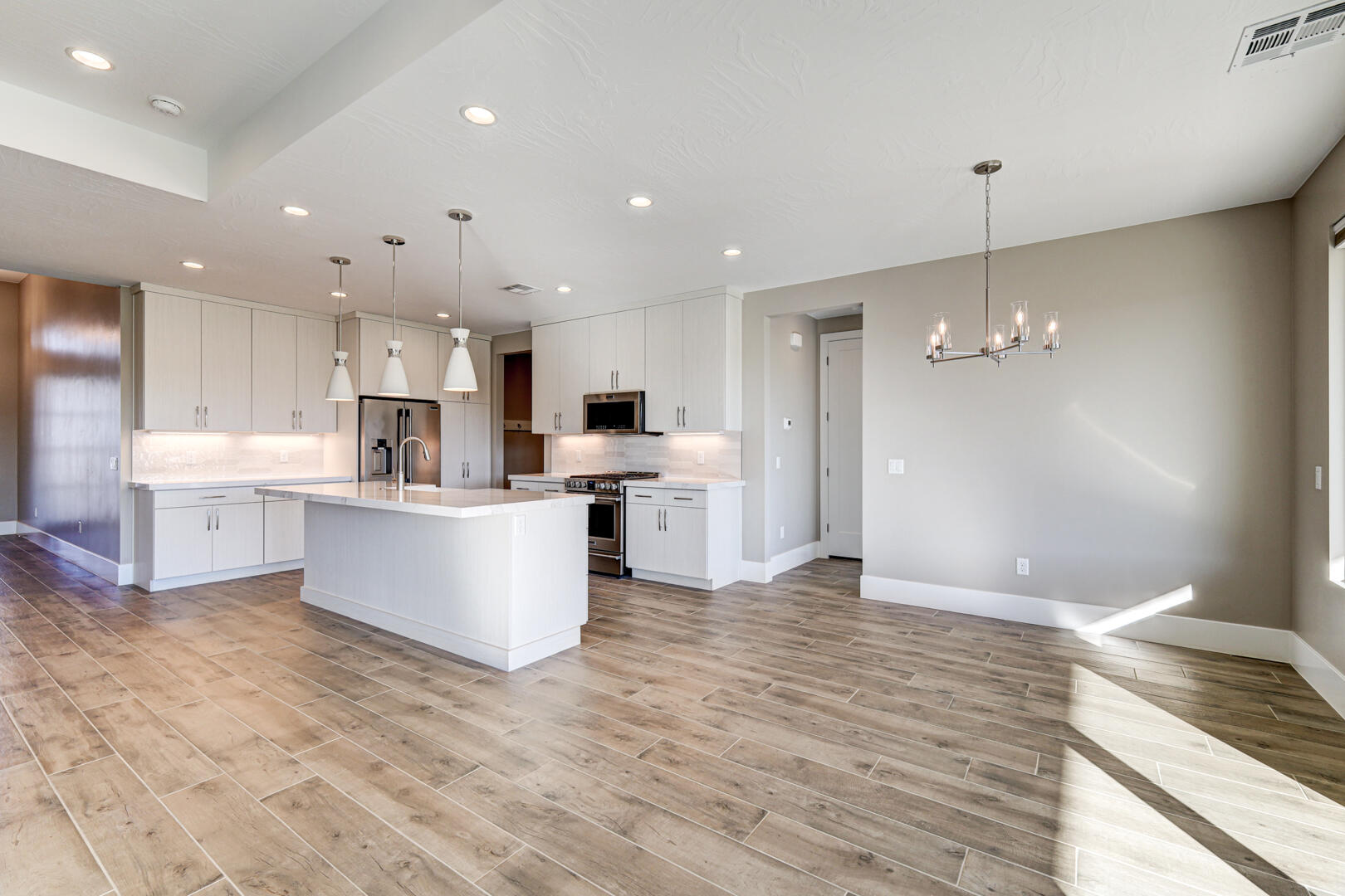 SOLACE AT SANTA CLARA - Residential