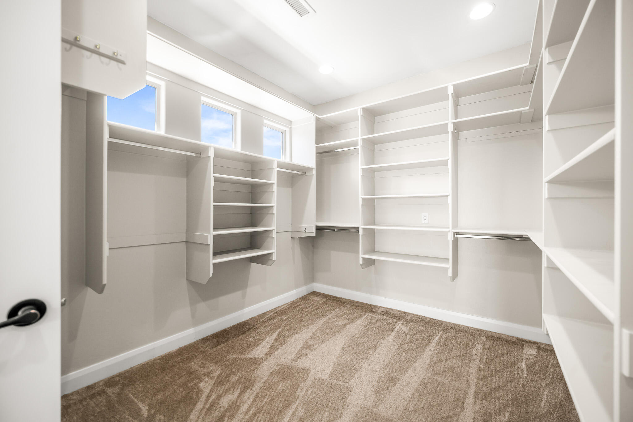 SILVER FALLS AT WASHINGTON BENCH - Residential