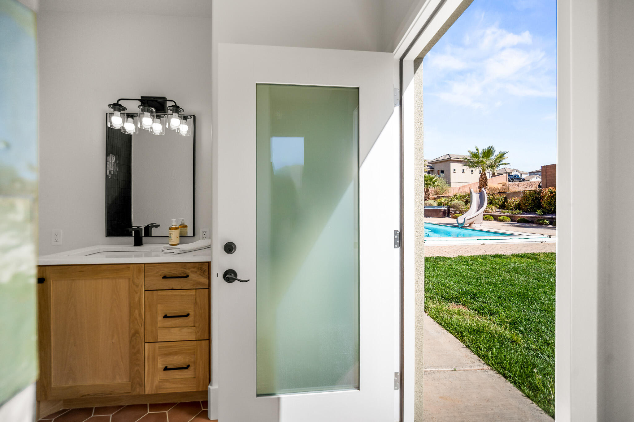 SILVER FALLS AT WASHINGTON BENCH - Residential