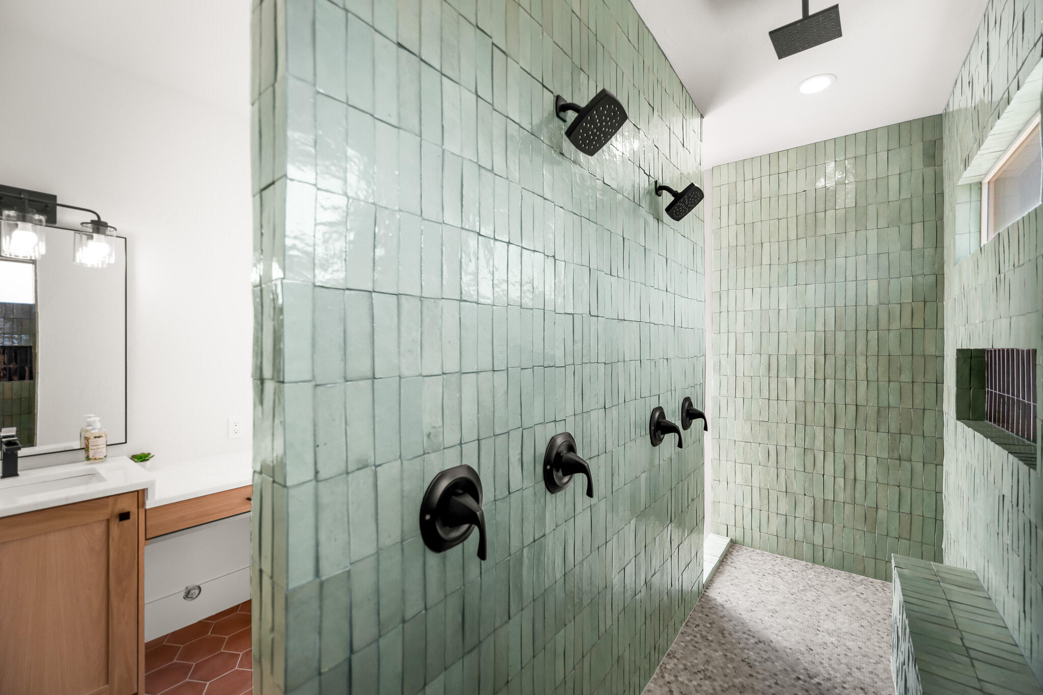 SILVER FALLS AT WASHINGTON BENCH - Residential