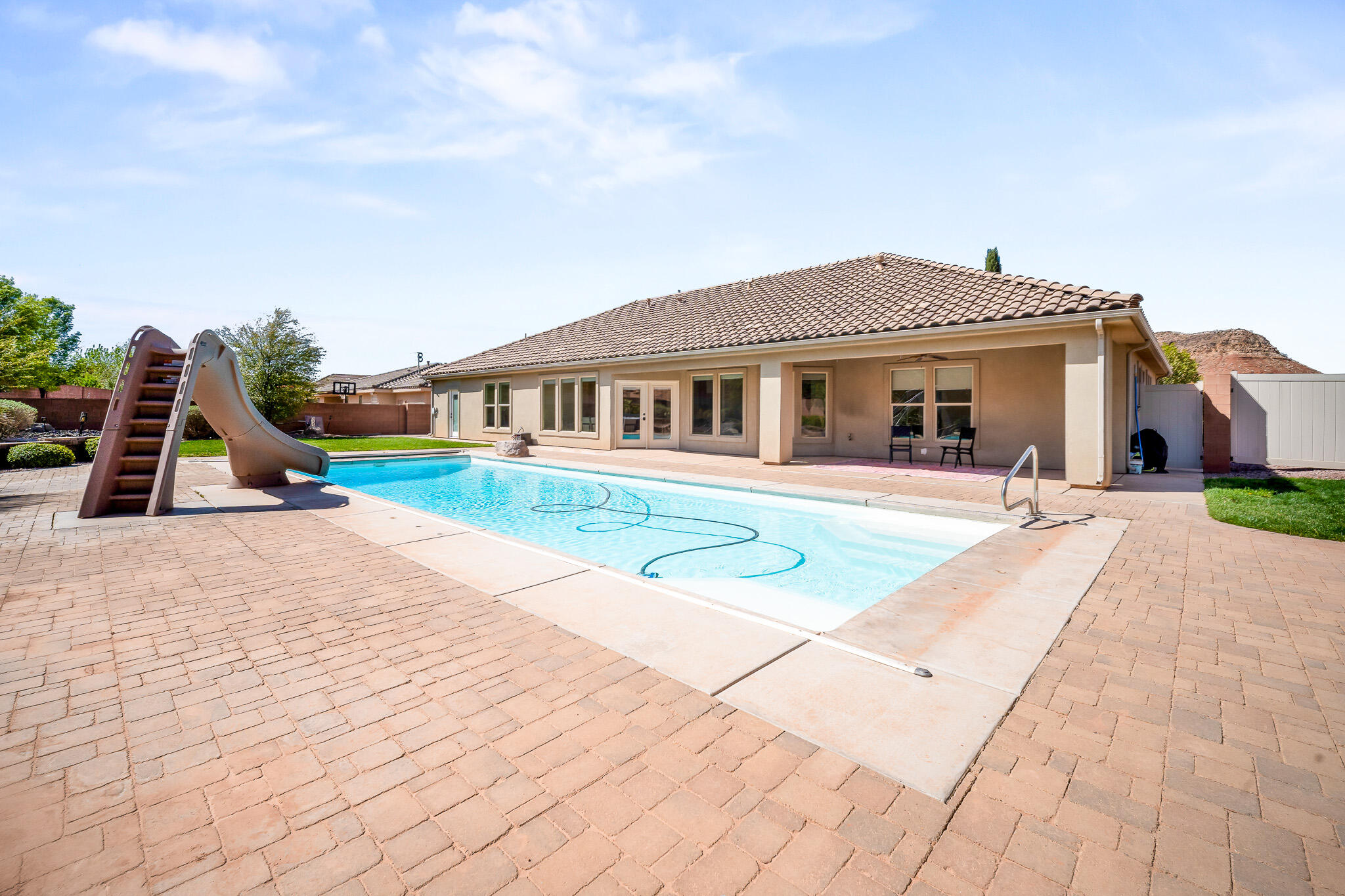 SILVER FALLS AT WASHINGTON BENCH - Residential