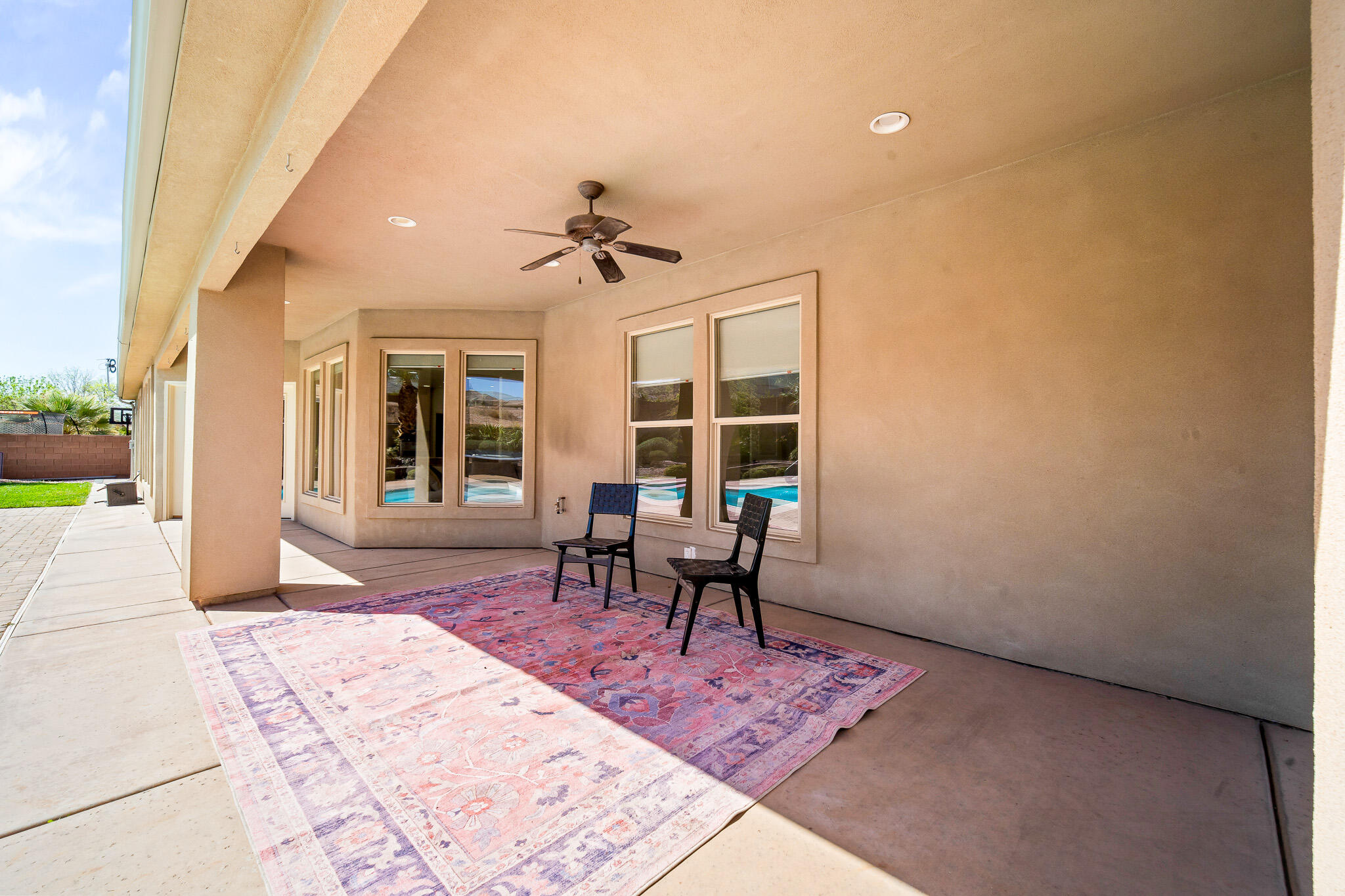 SILVER FALLS AT WASHINGTON BENCH - Residential