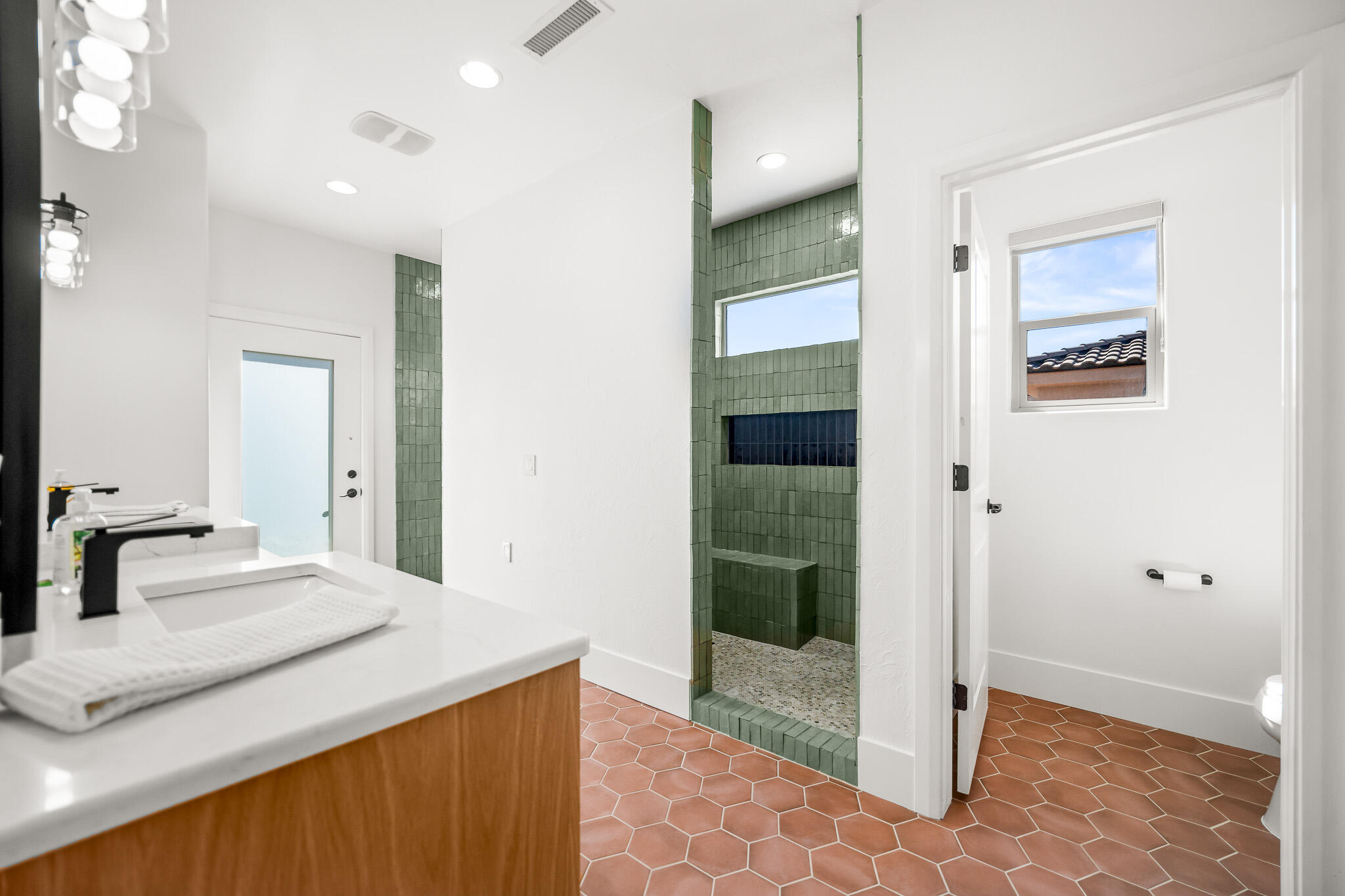 SILVER FALLS AT WASHINGTON BENCH - Residential