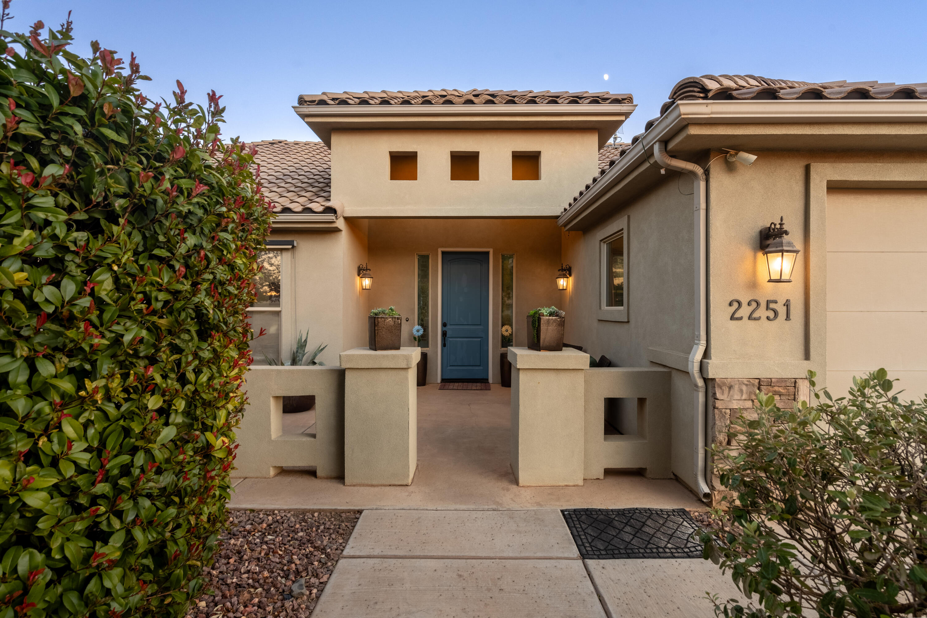 SILVER FALLS AT WASHINGTON BENCH - Residential