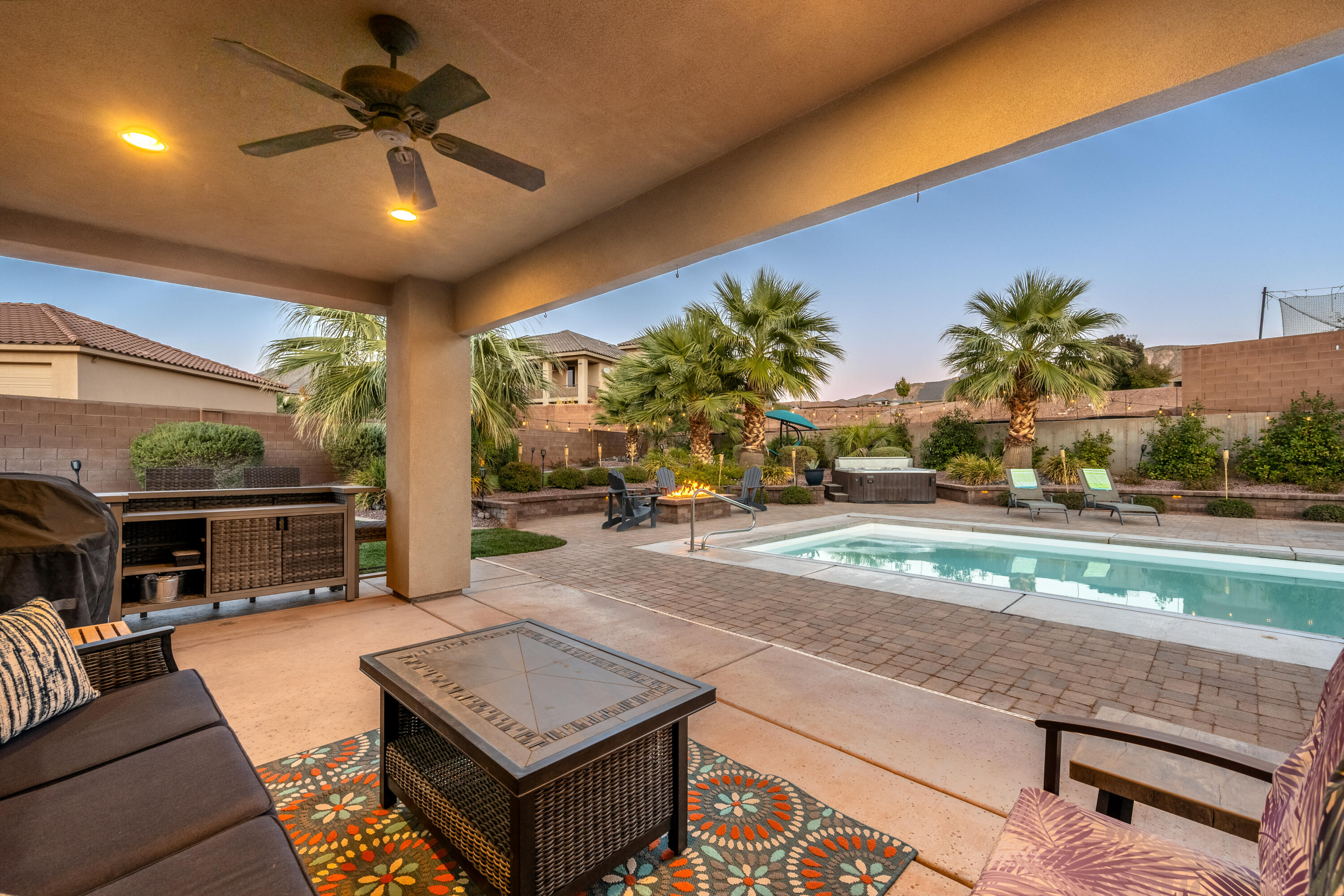 SILVER FALLS AT WASHINGTON BENCH - Residential