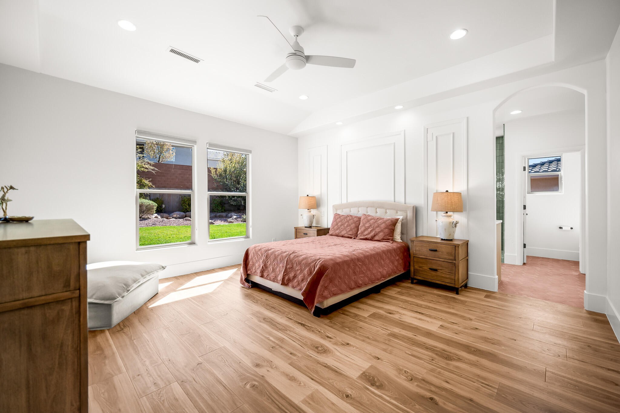 SILVER FALLS AT WASHINGTON BENCH - Residential