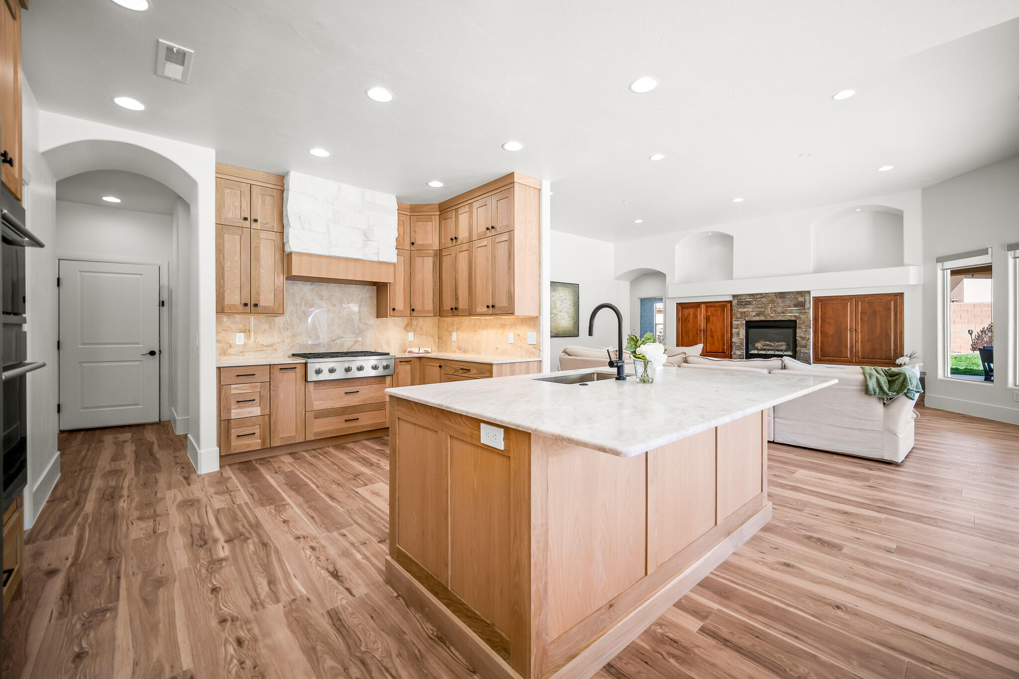 SILVER FALLS AT WASHINGTON BENCH - Residential