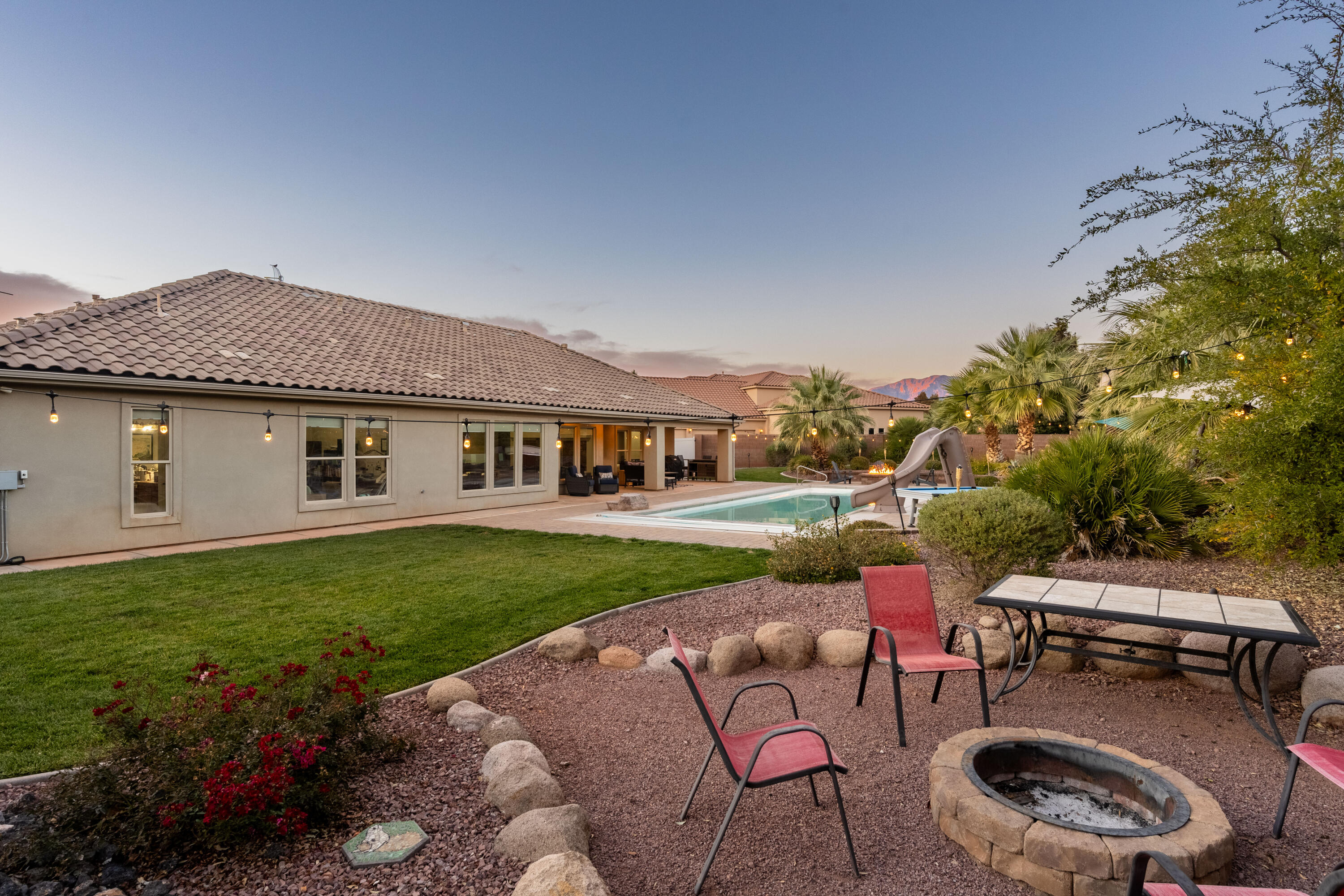 SILVER FALLS AT WASHINGTON BENCH - Residential