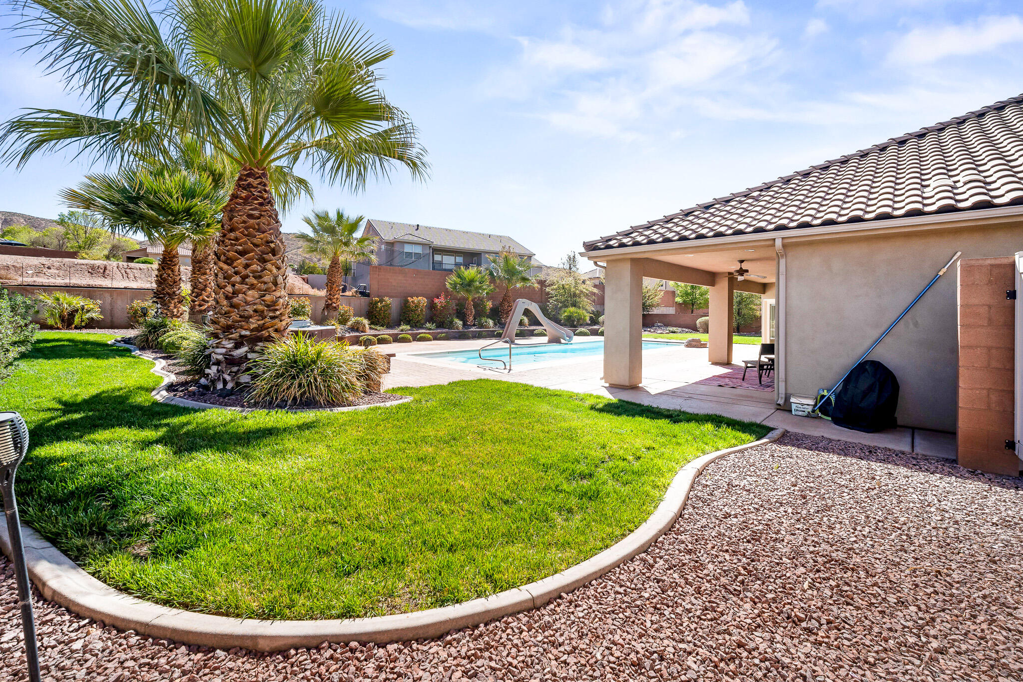 SILVER FALLS AT WASHINGTON BENCH - Residential