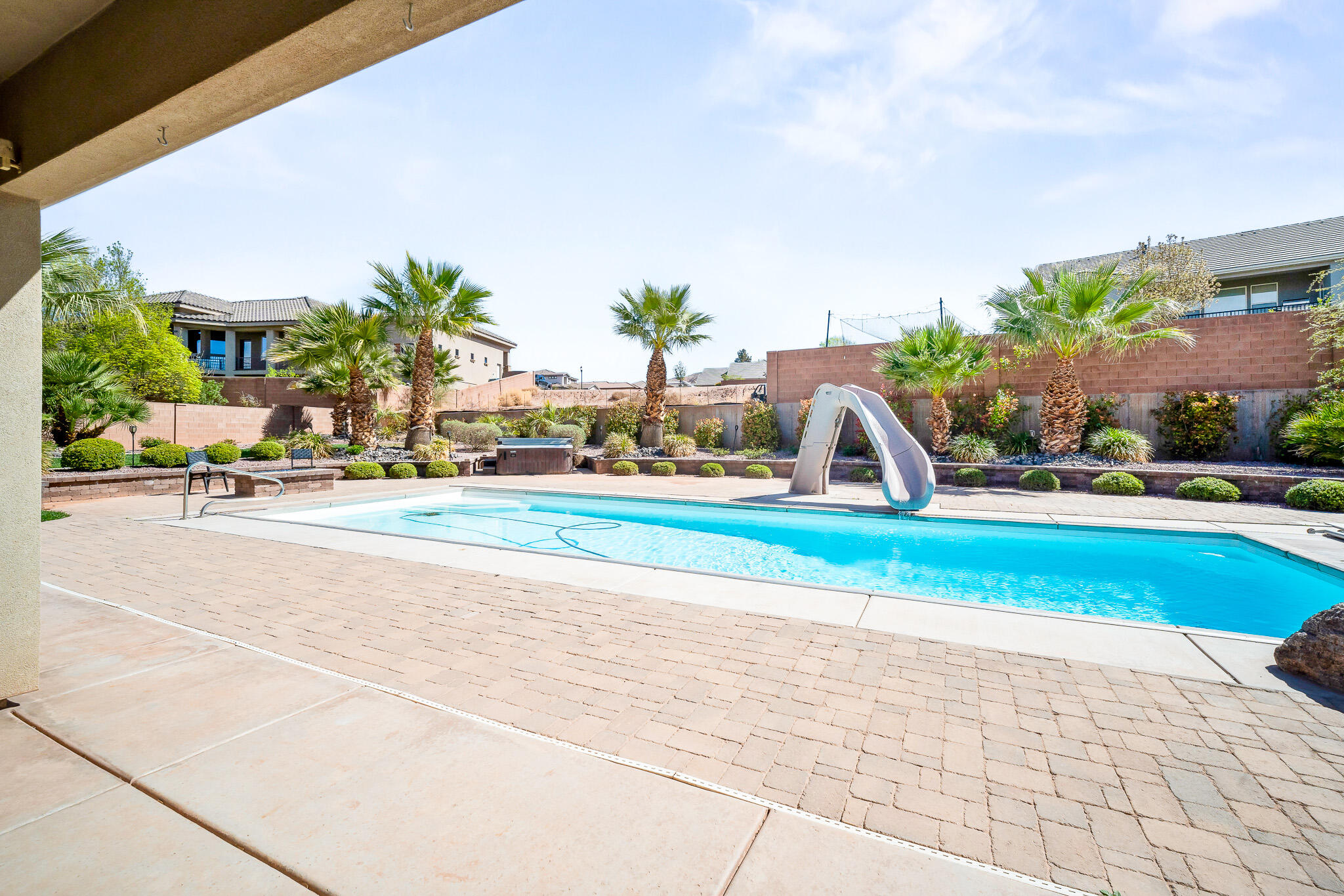 SILVER FALLS AT WASHINGTON BENCH - Residential