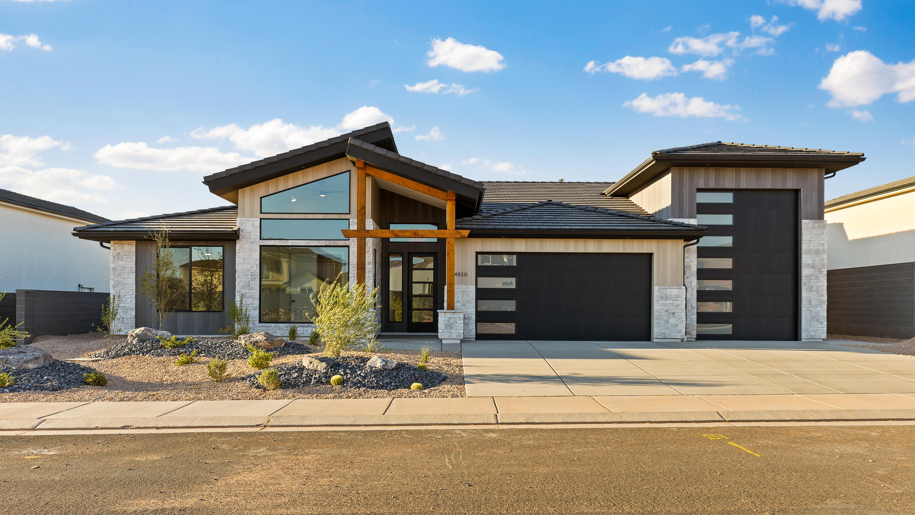 SAND HOLLOW VILLAGE - Residential