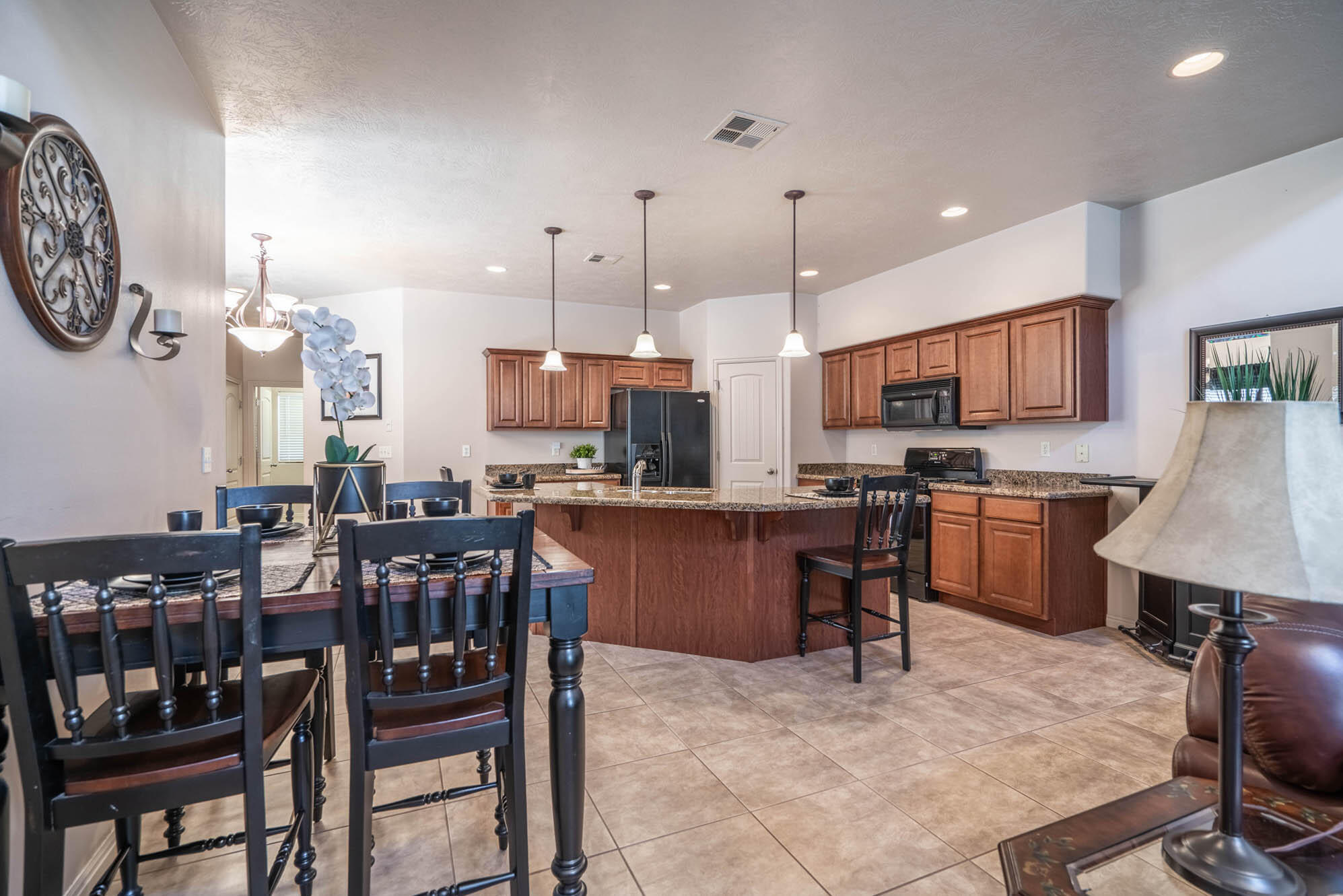 ENGLISH OAKS ESTATES - Residential