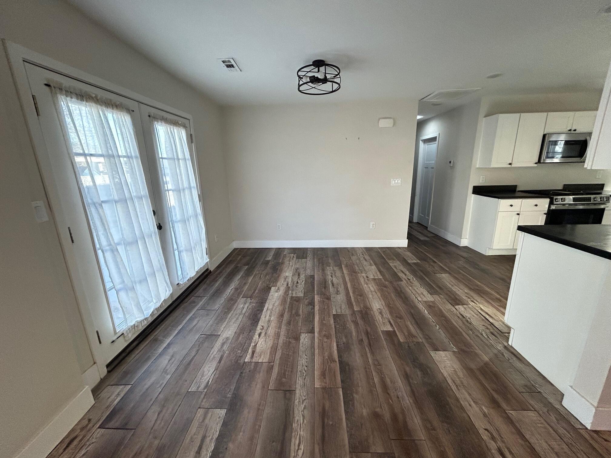 ST GEORGE TOWNSITE - Residential