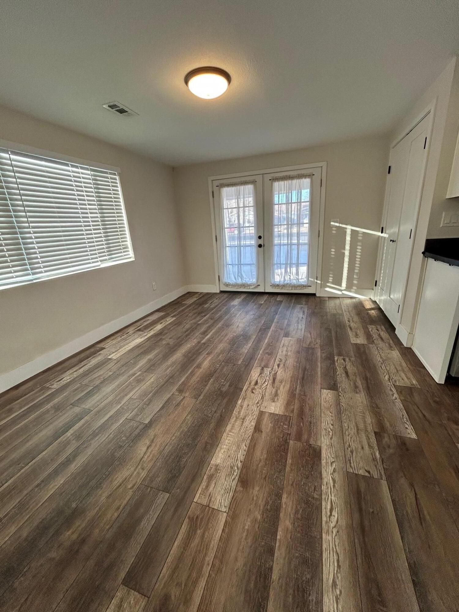 ST GEORGE TOWNSITE - Residential