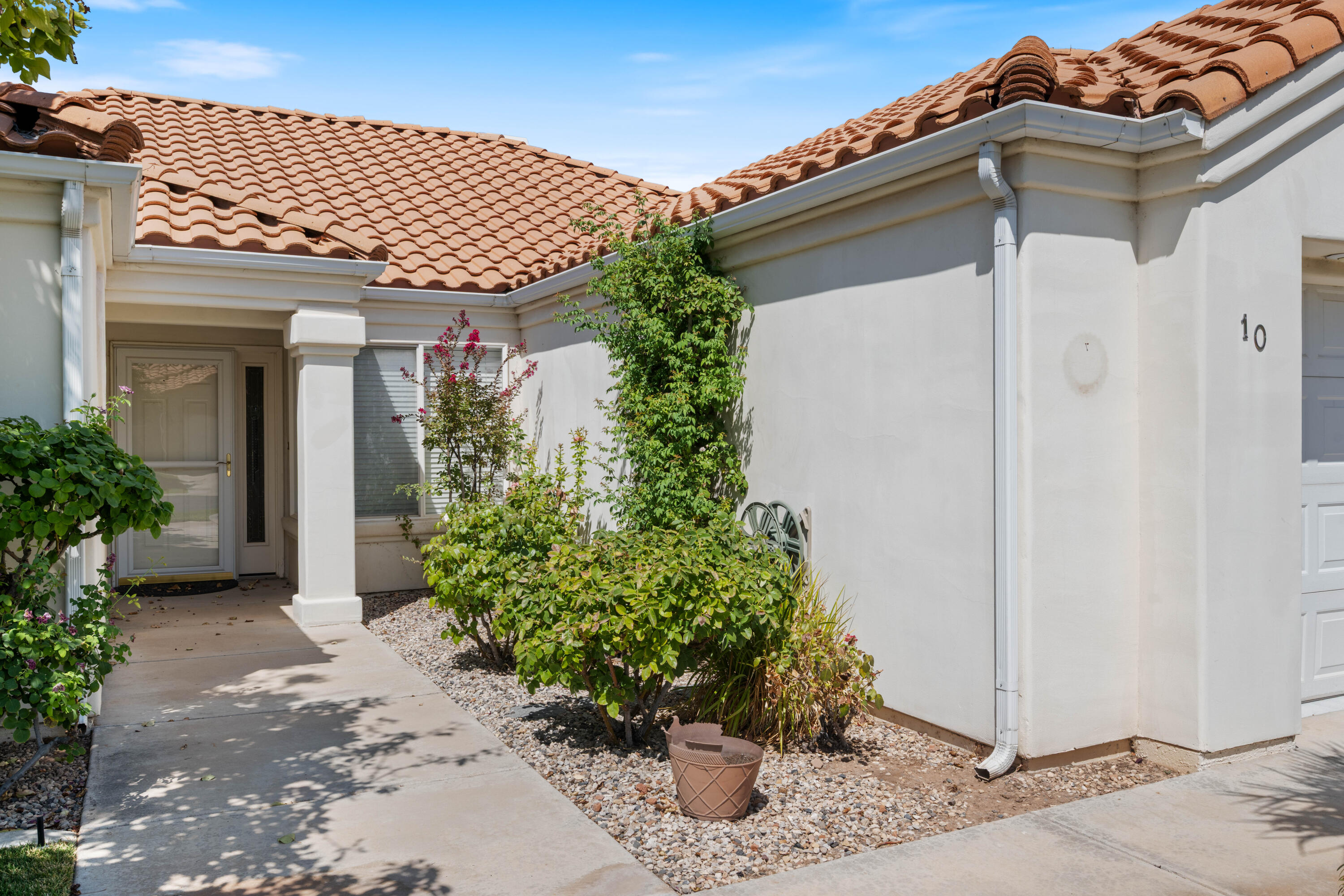 GREEN SPRINGS GARDEN HOMES - Residential