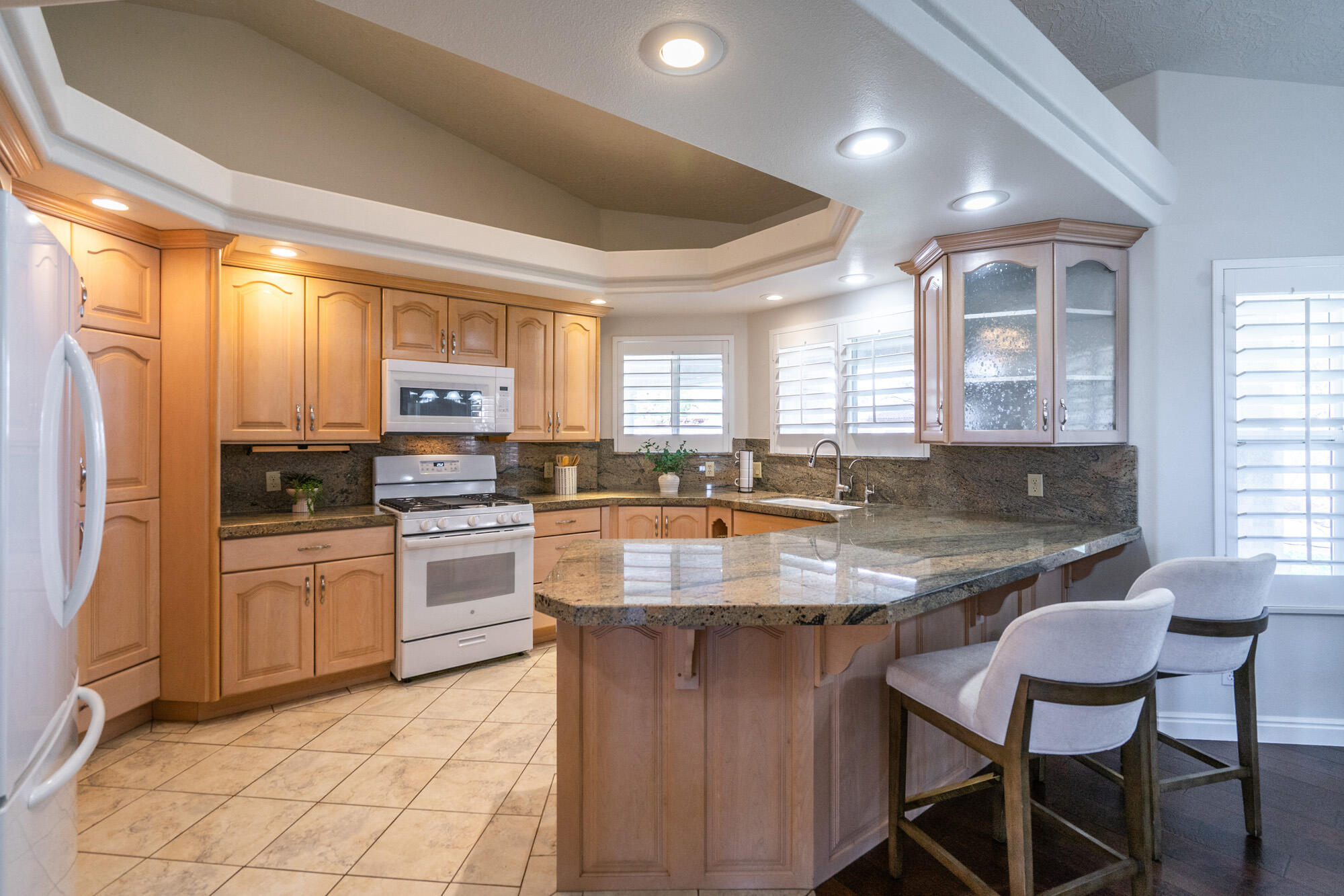 BLOOMINGTON RANCHES - Residential