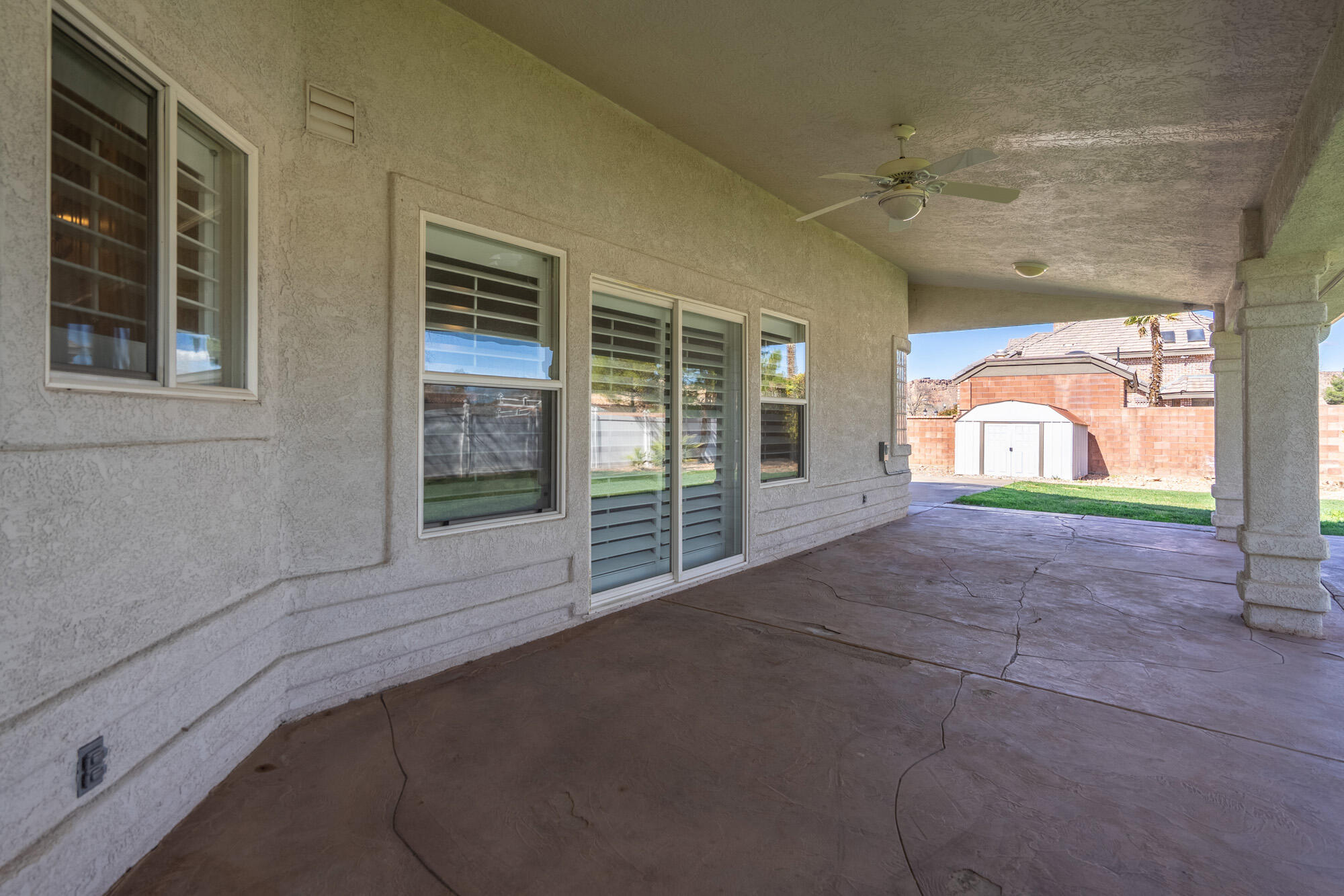 BLOOMINGTON RANCHES - Residential