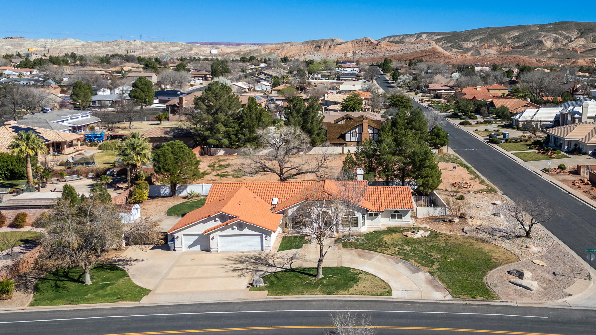 BLOOMINGTON RANCHES - Residential