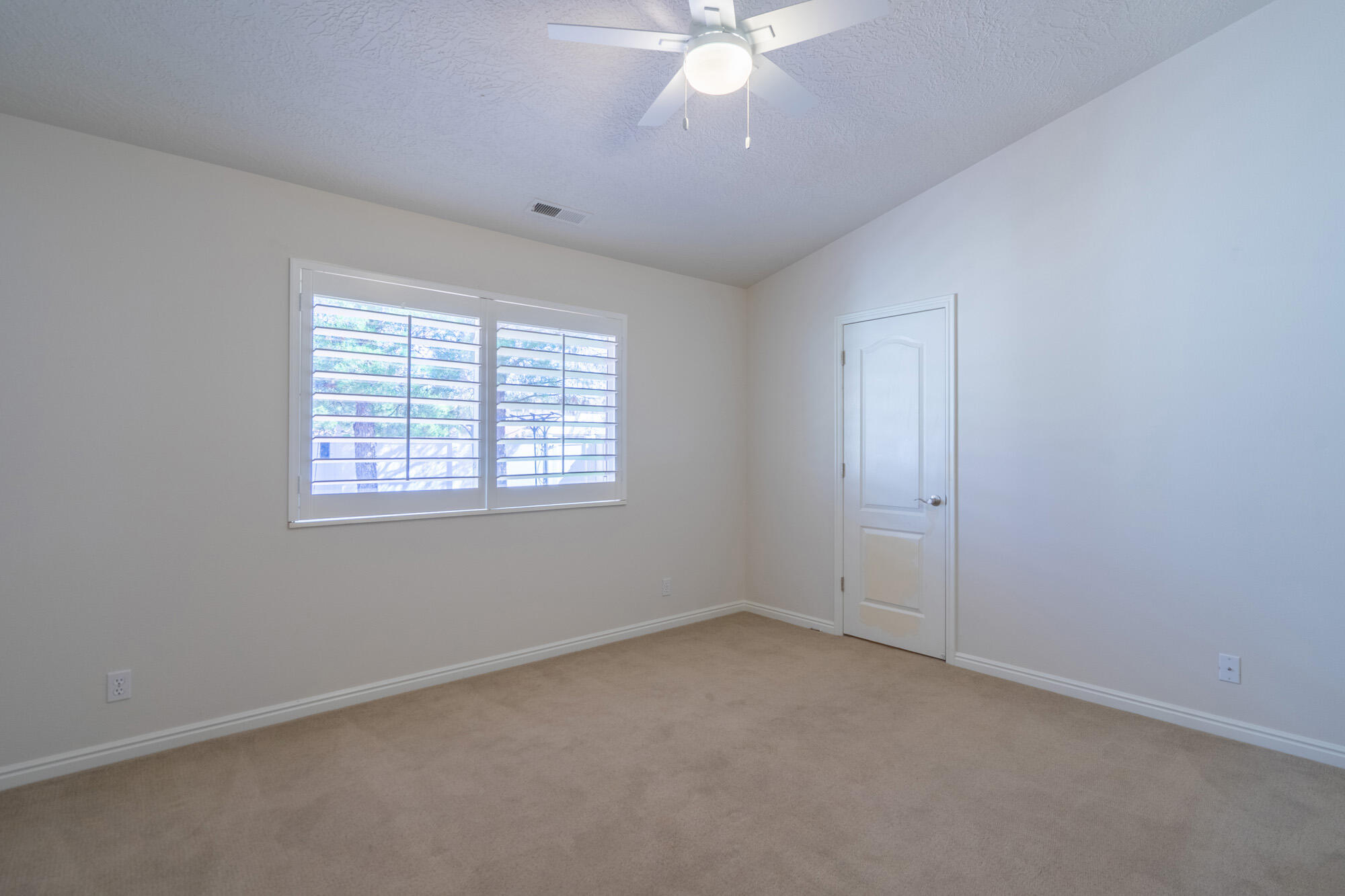 BLOOMINGTON RANCHES - Residential