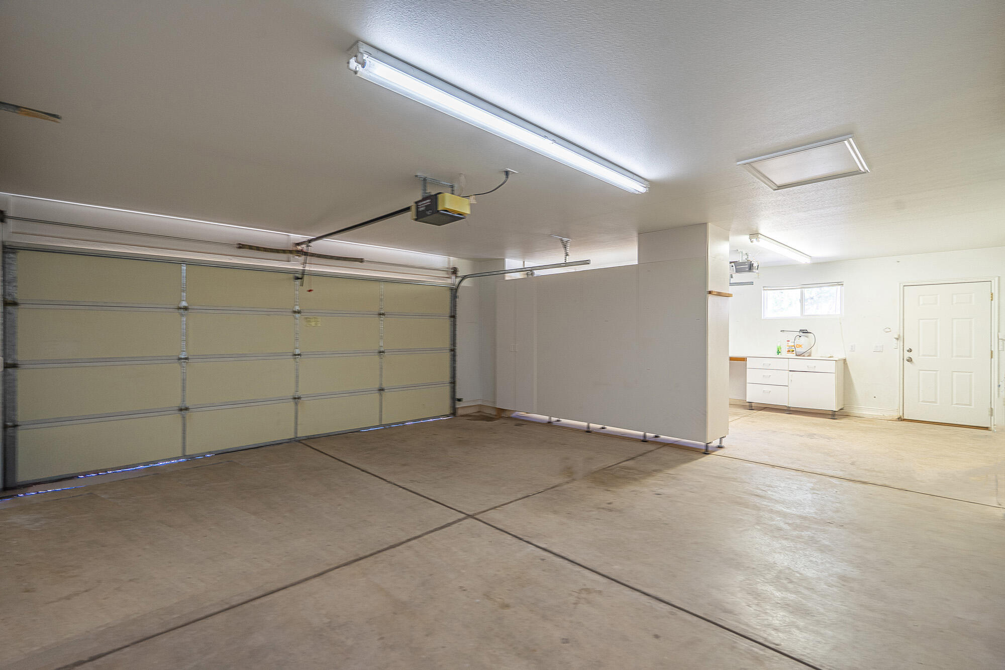 BLOOMINGTON RANCHES - Residential