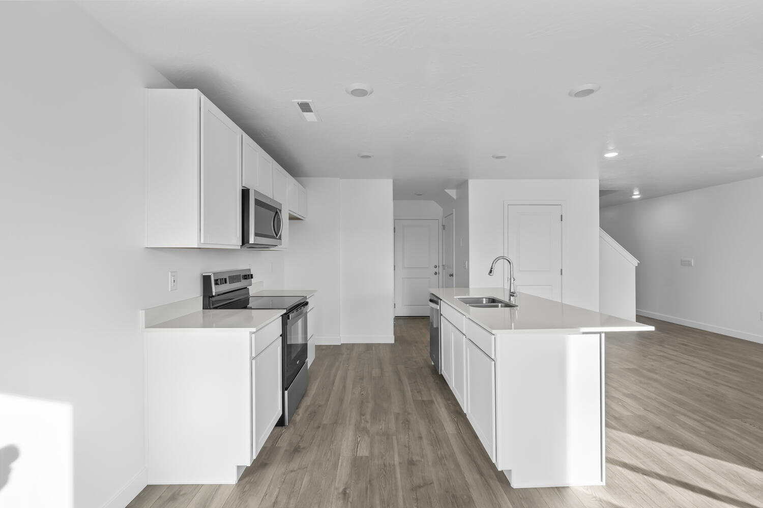 IRON TOP AT LONG VALLEY - Residential