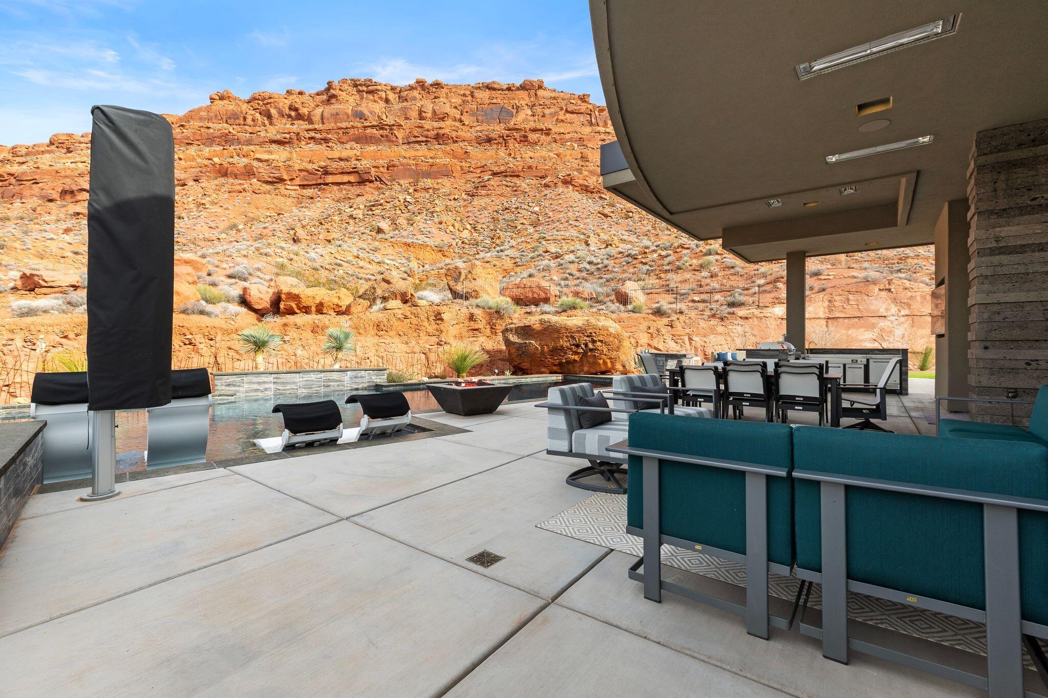 VISTAS AT ENTRADA - Residential