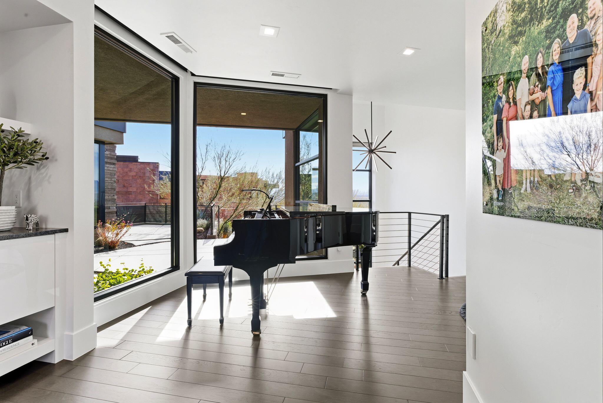 VISTAS AT ENTRADA - Residential