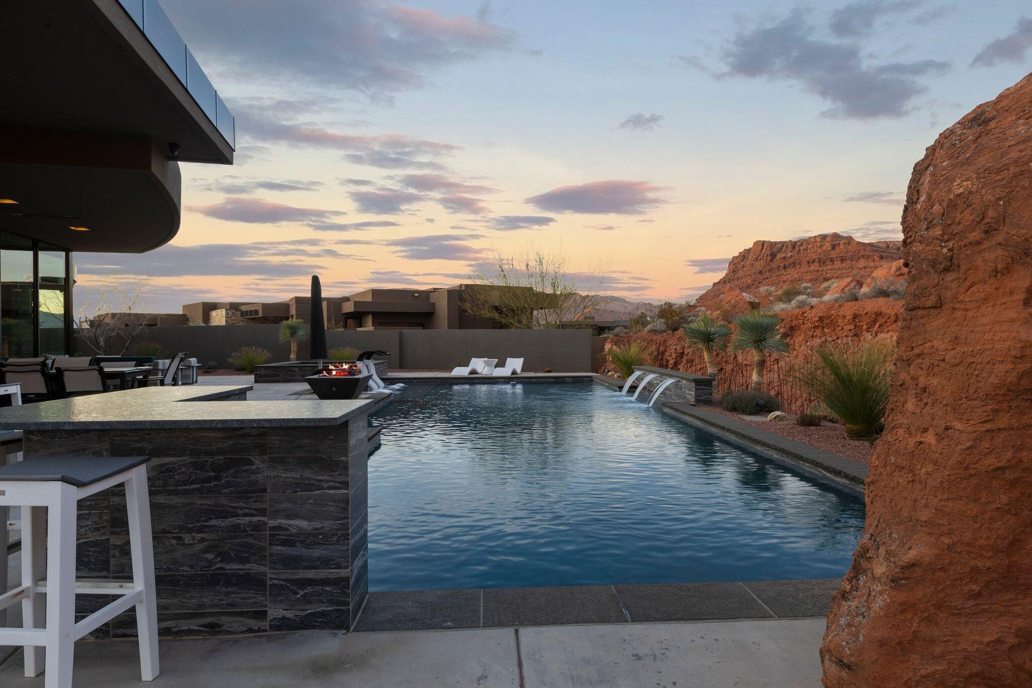 VISTAS AT ENTRADA - Residential