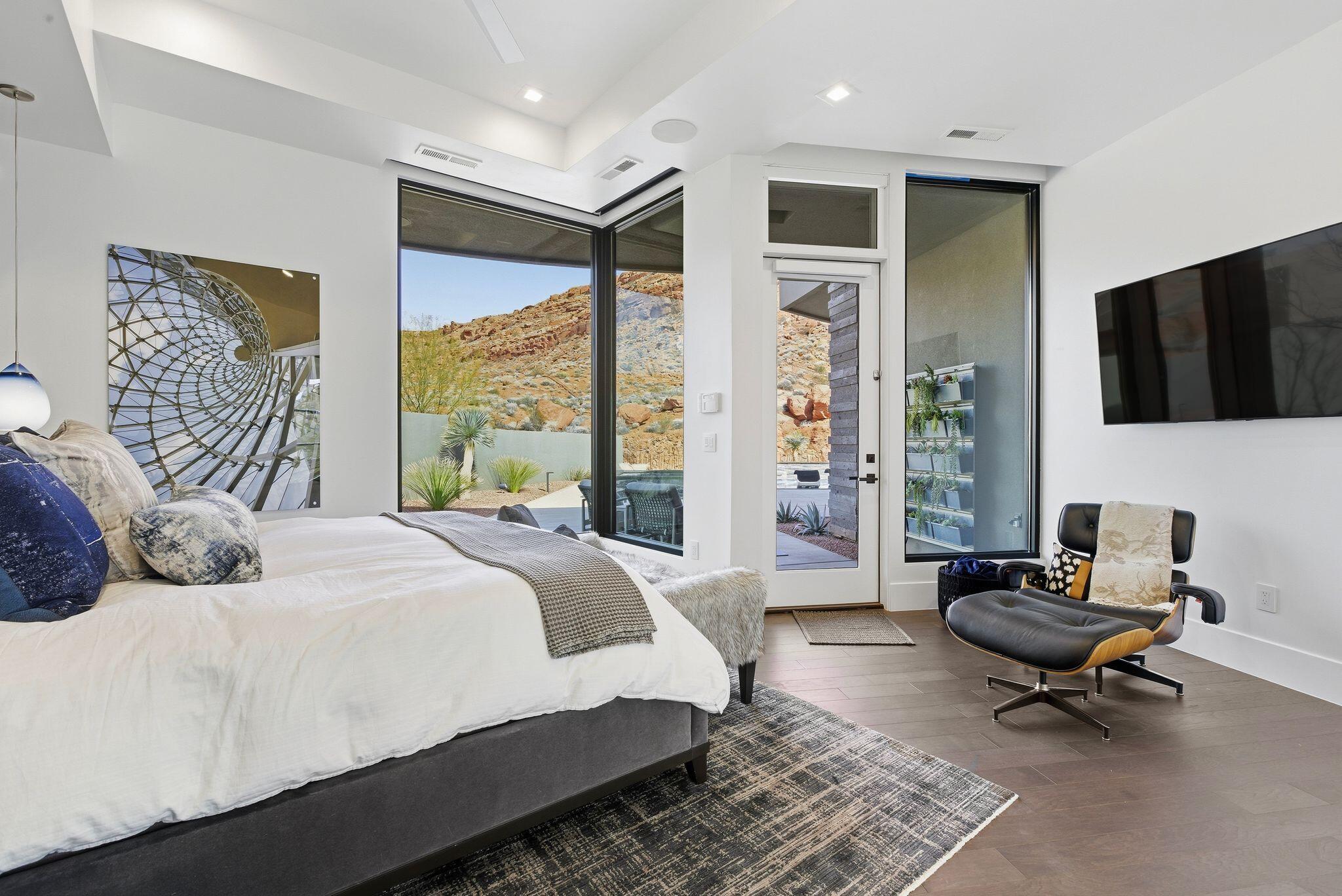 VISTAS AT ENTRADA - Residential