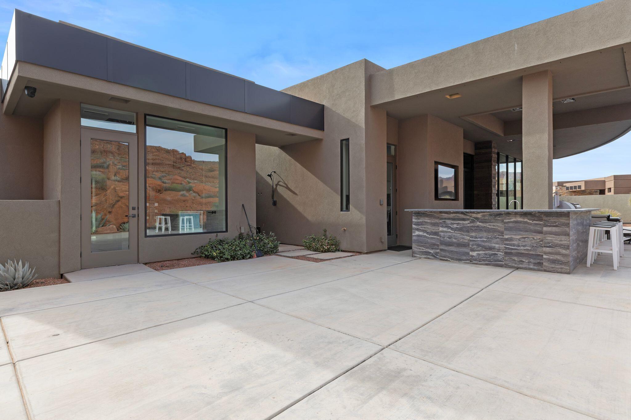 VISTAS AT ENTRADA - Residential