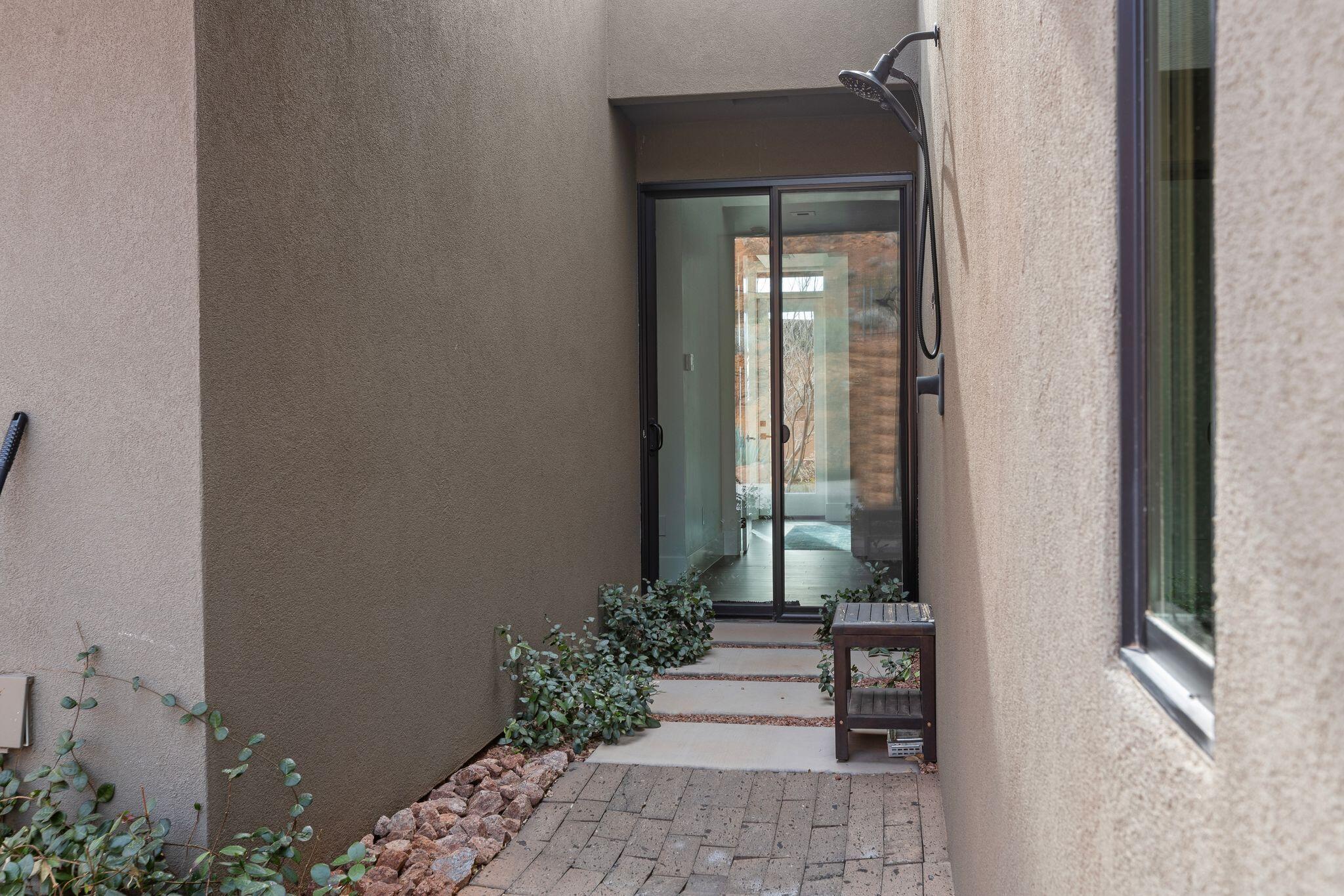 VISTAS AT ENTRADA - Residential