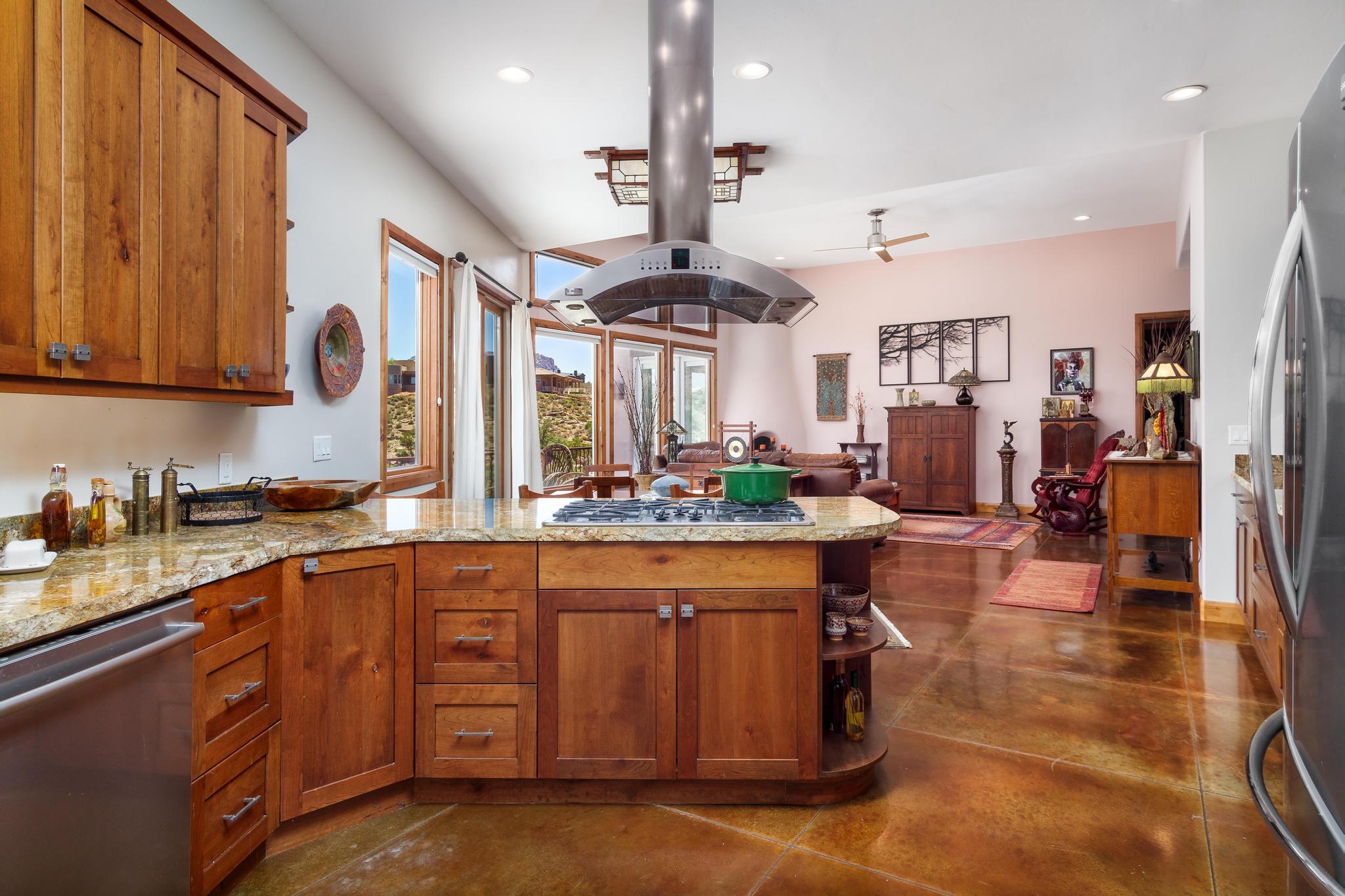 ANASAZI PLATEAU - Residential