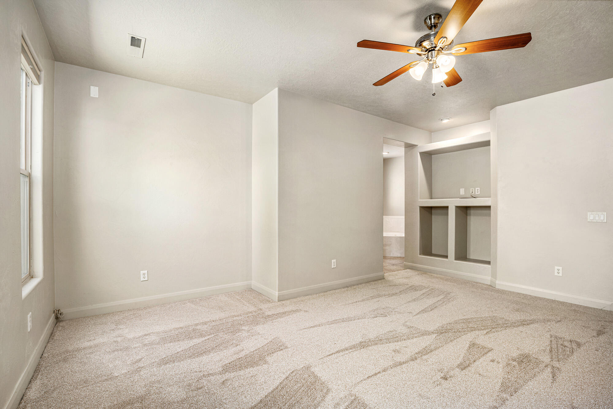 IRONWOOD - Residential