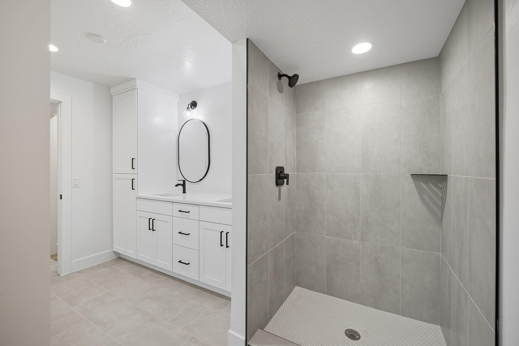 RED HILLS - Residential