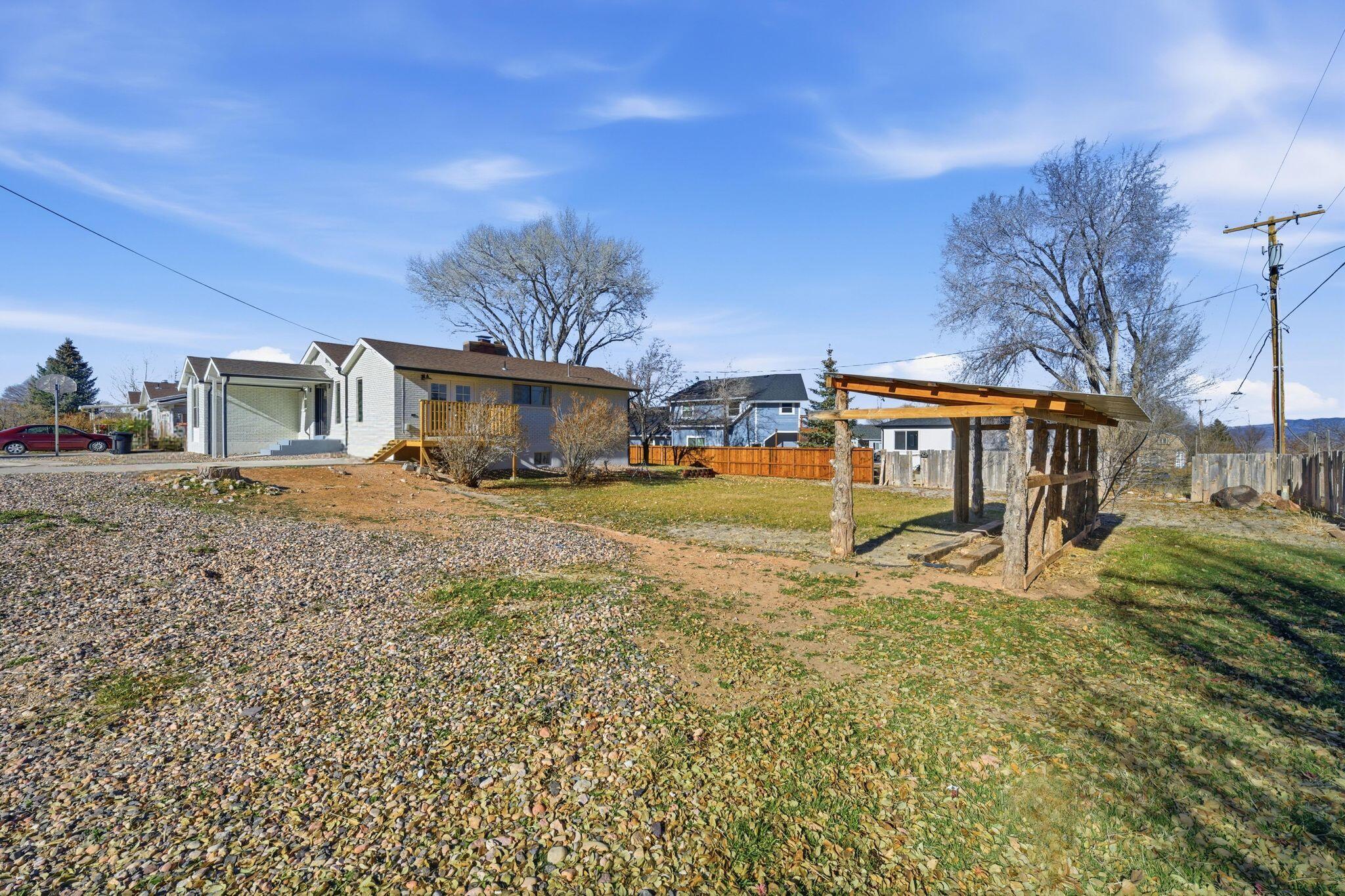 RED HILLS - Residential