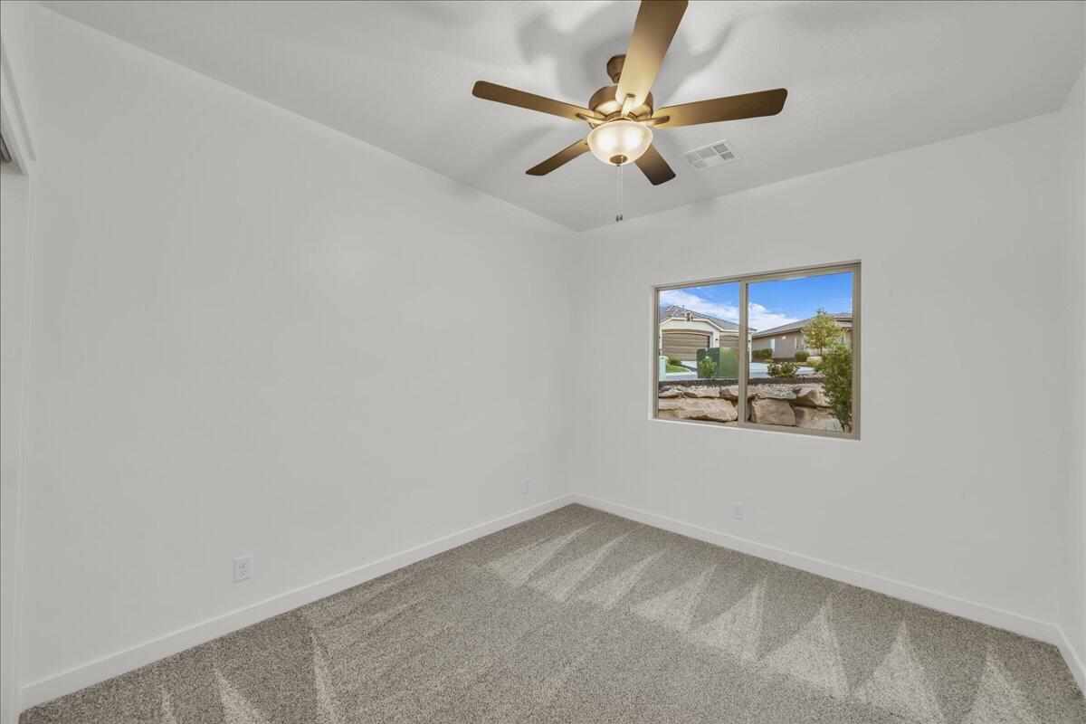 VARANO VISTAS AT DIVARIO - Residential