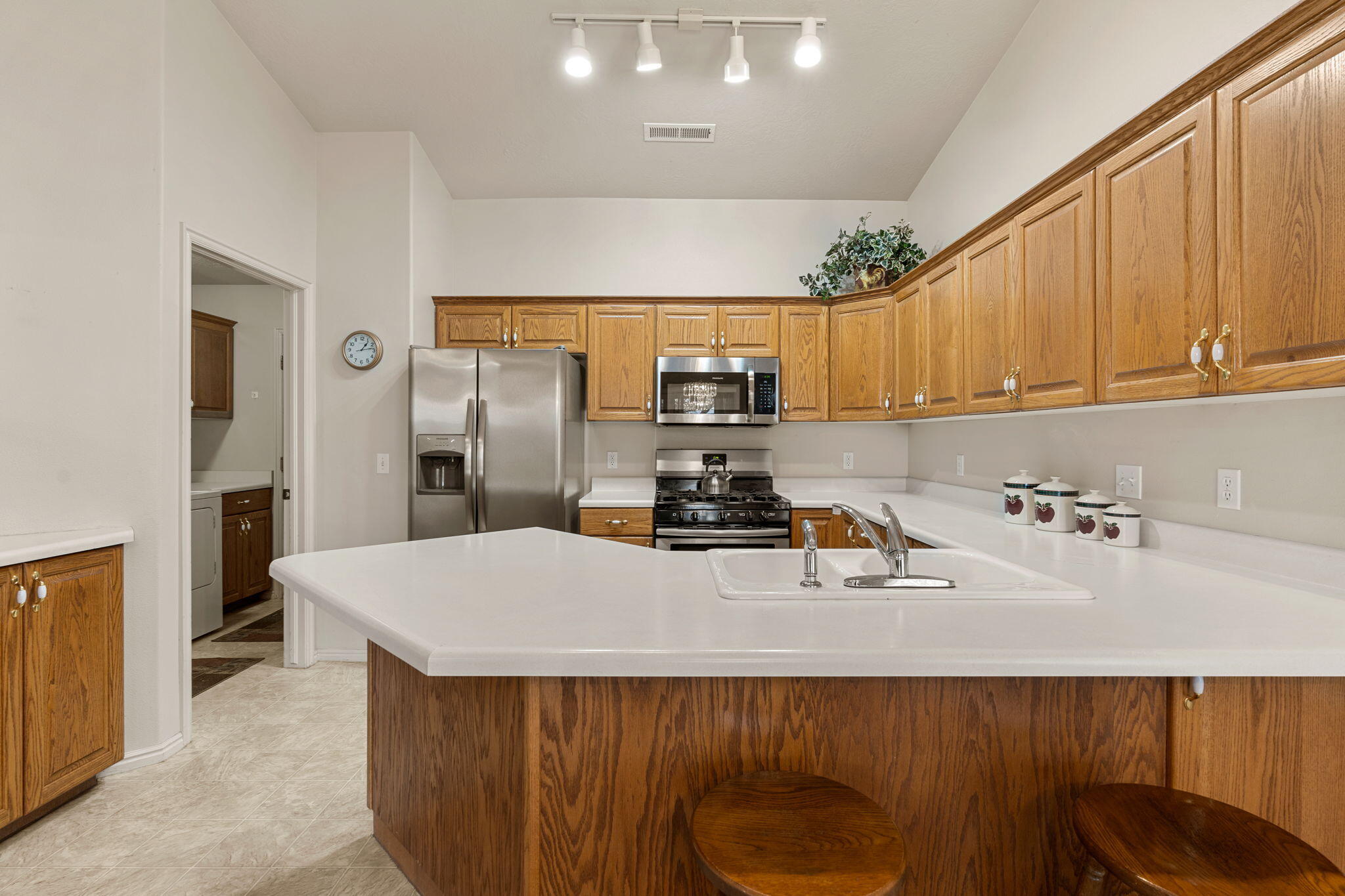 PADRE LAKES TOWNHOMES - Residential